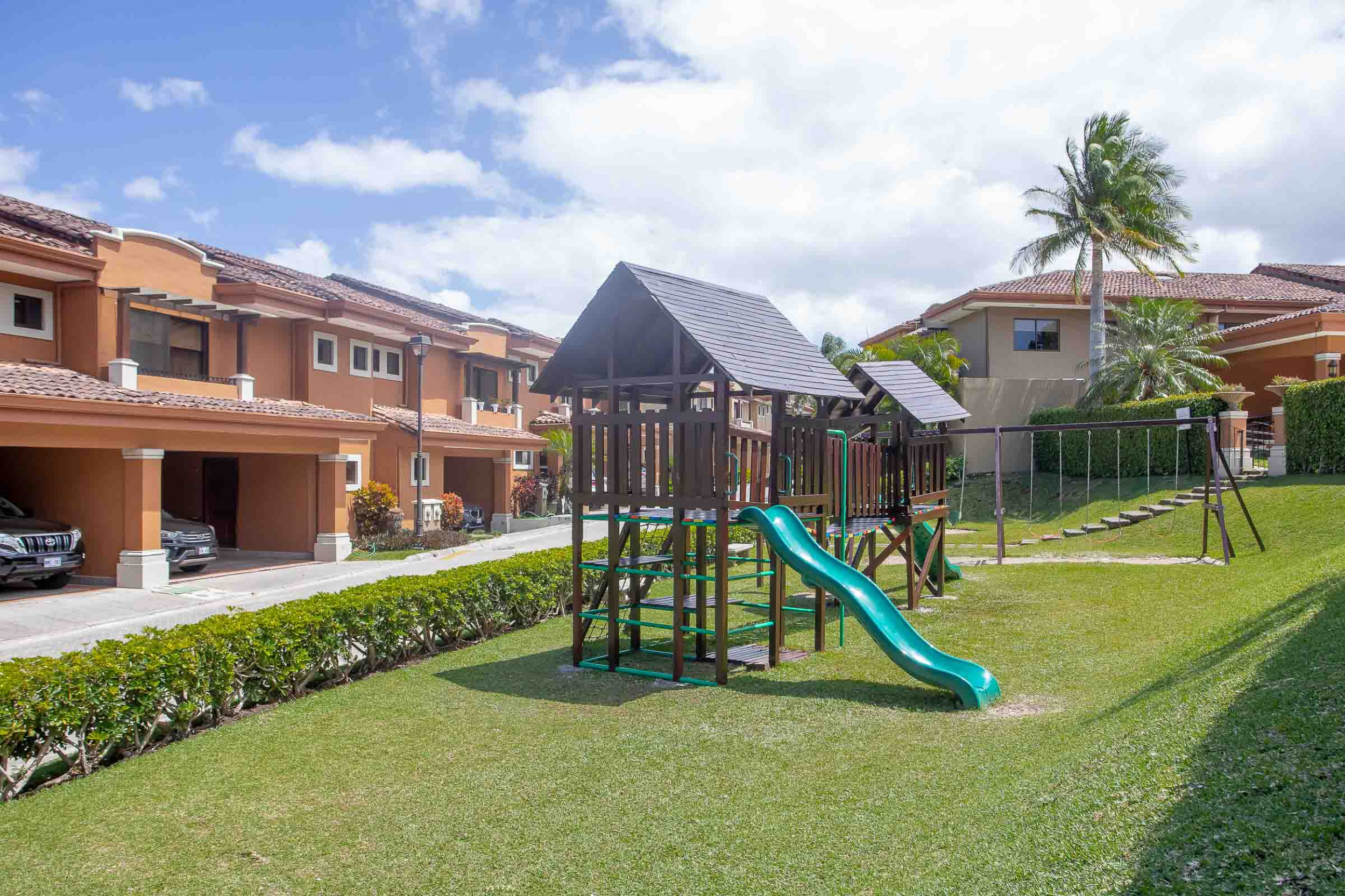 House for sale in Villas De Valencia, Escazú SOLD