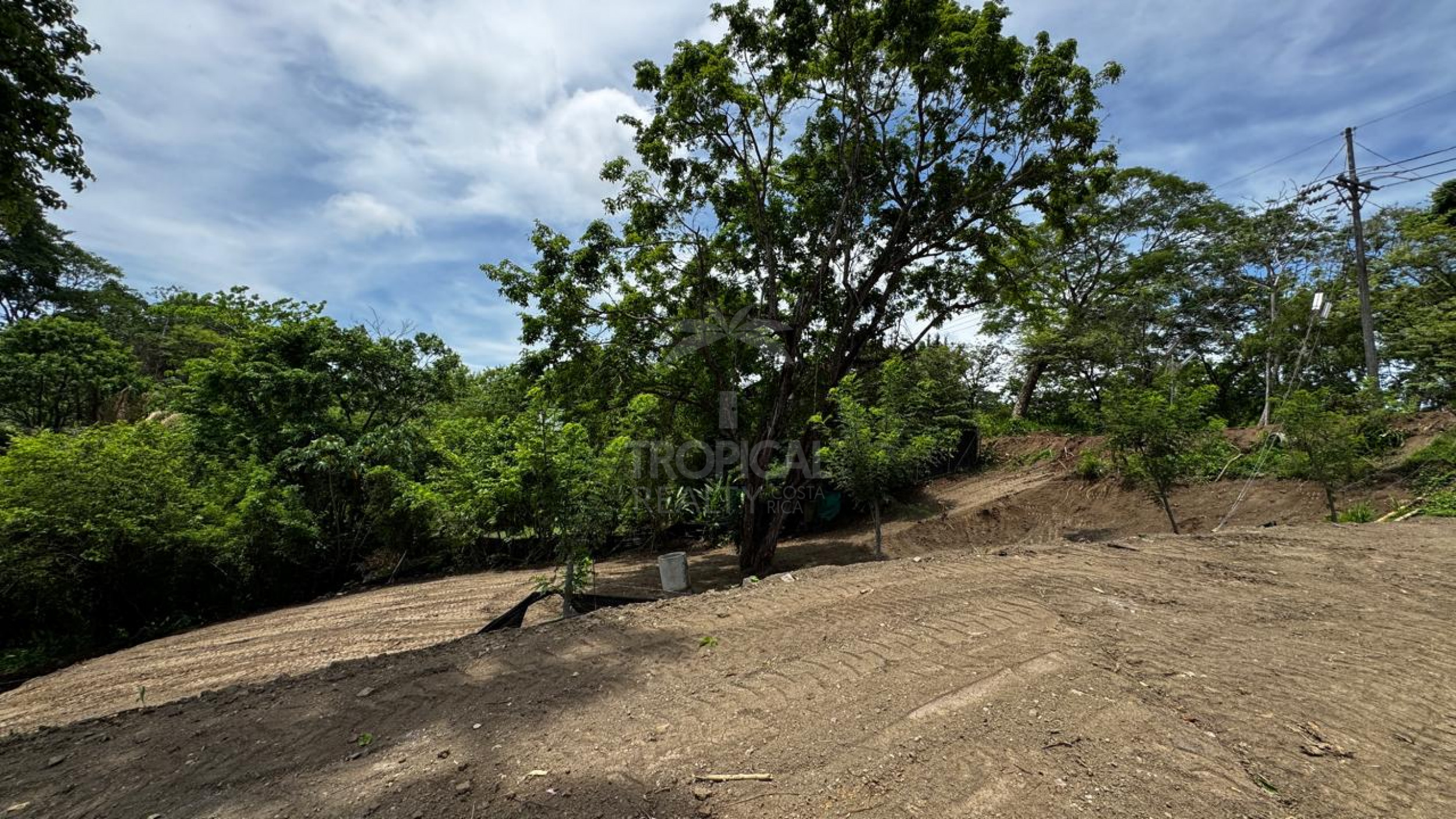 Ocean-view lot for sale in Malpais, Santa Teresa