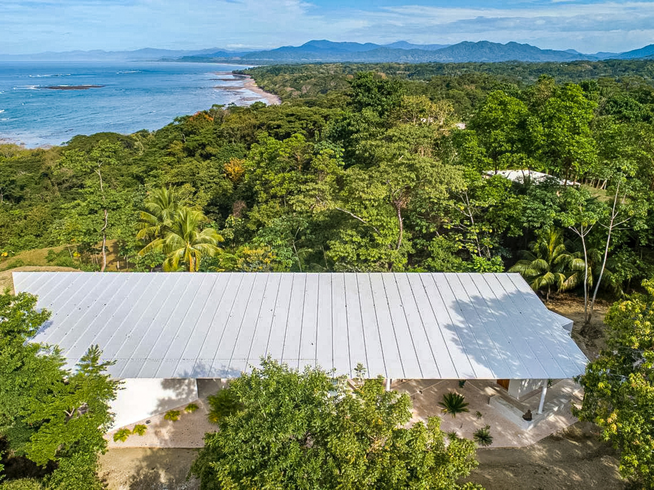 Designer 3-Bedroom Villa with Breathtaking Ocean Views and Pool in Playa Hermosa Hills