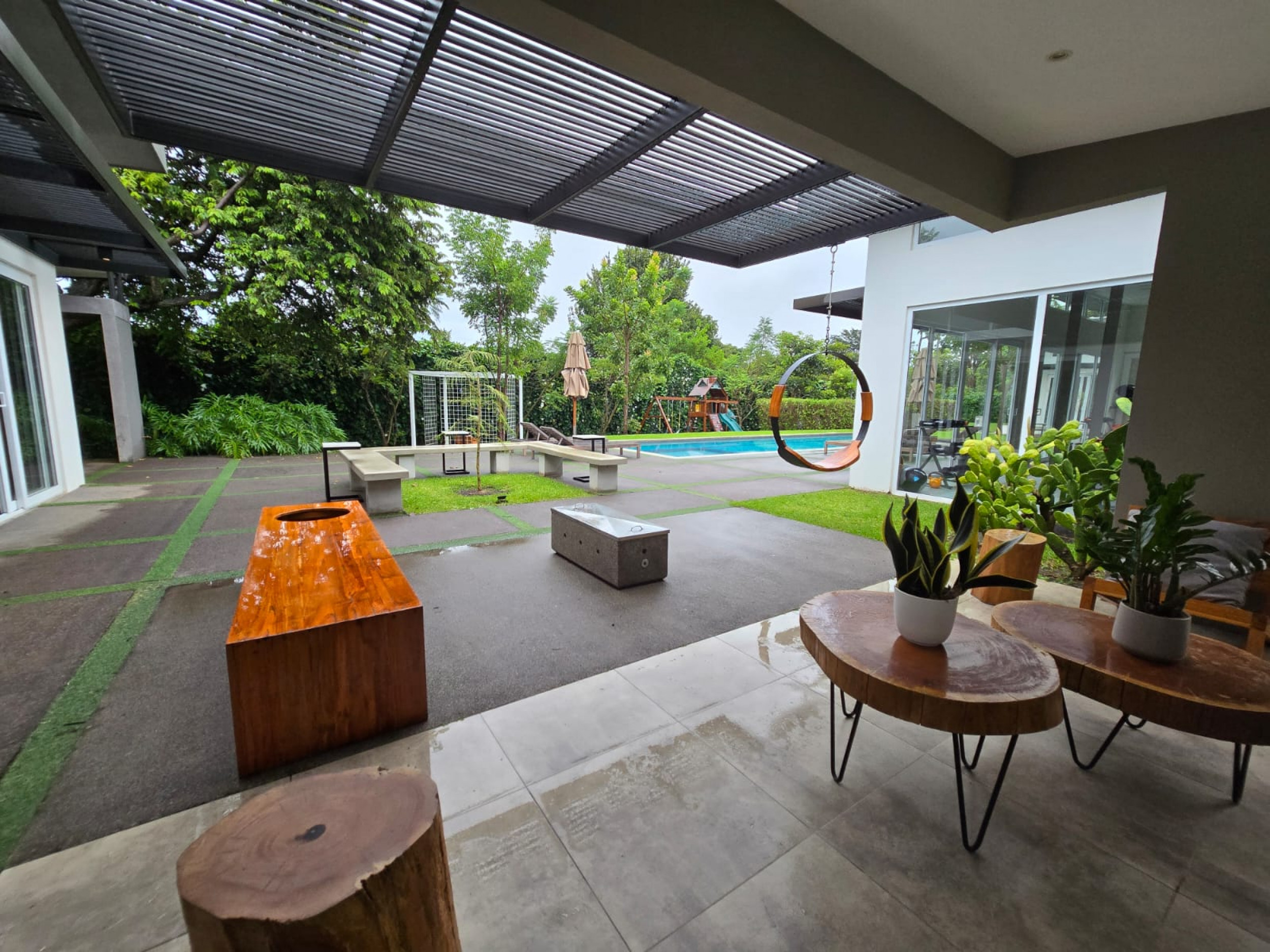 House for Rent in Elements Lindora – Modern, Furnished, and Spacious