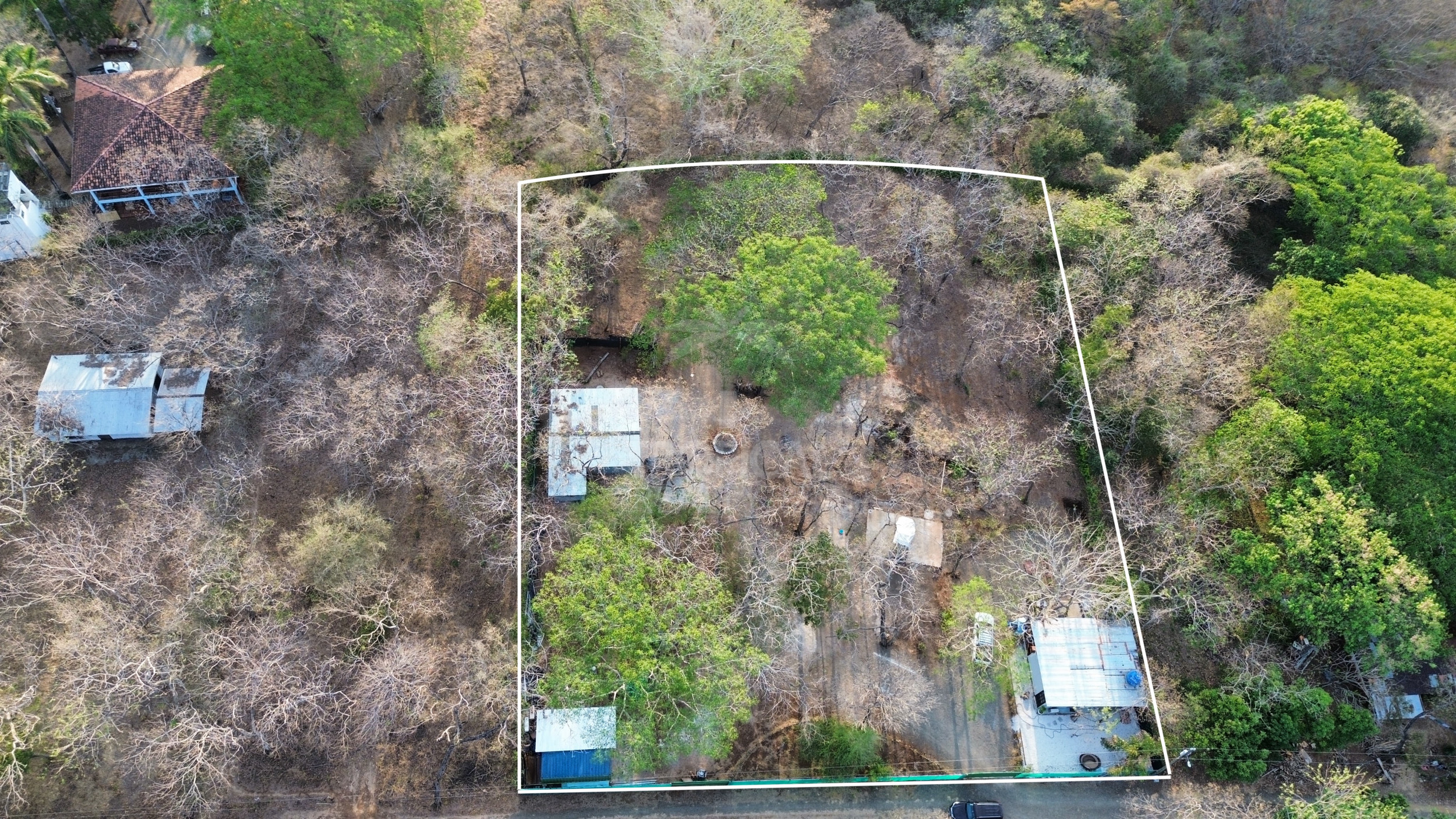 Prime 1.23 acres Lot Near Playa Avellanas – with a 2 bedrooms home