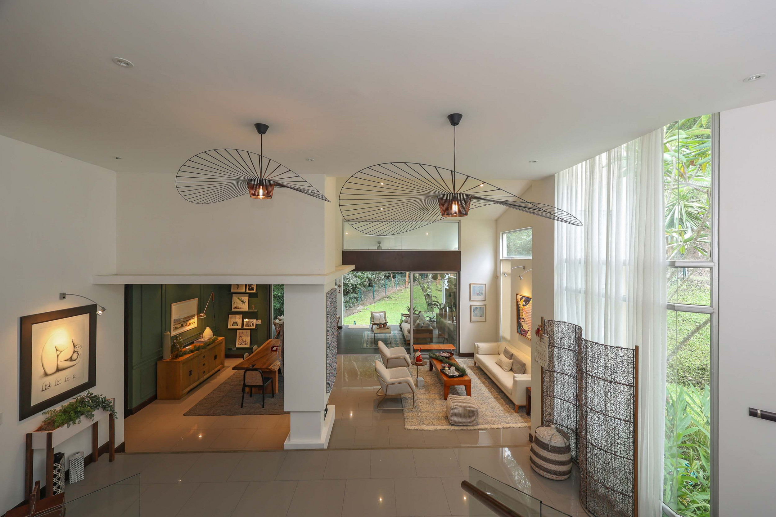 Exclusive Contemporary Home with Forest Views in Cerro Colón