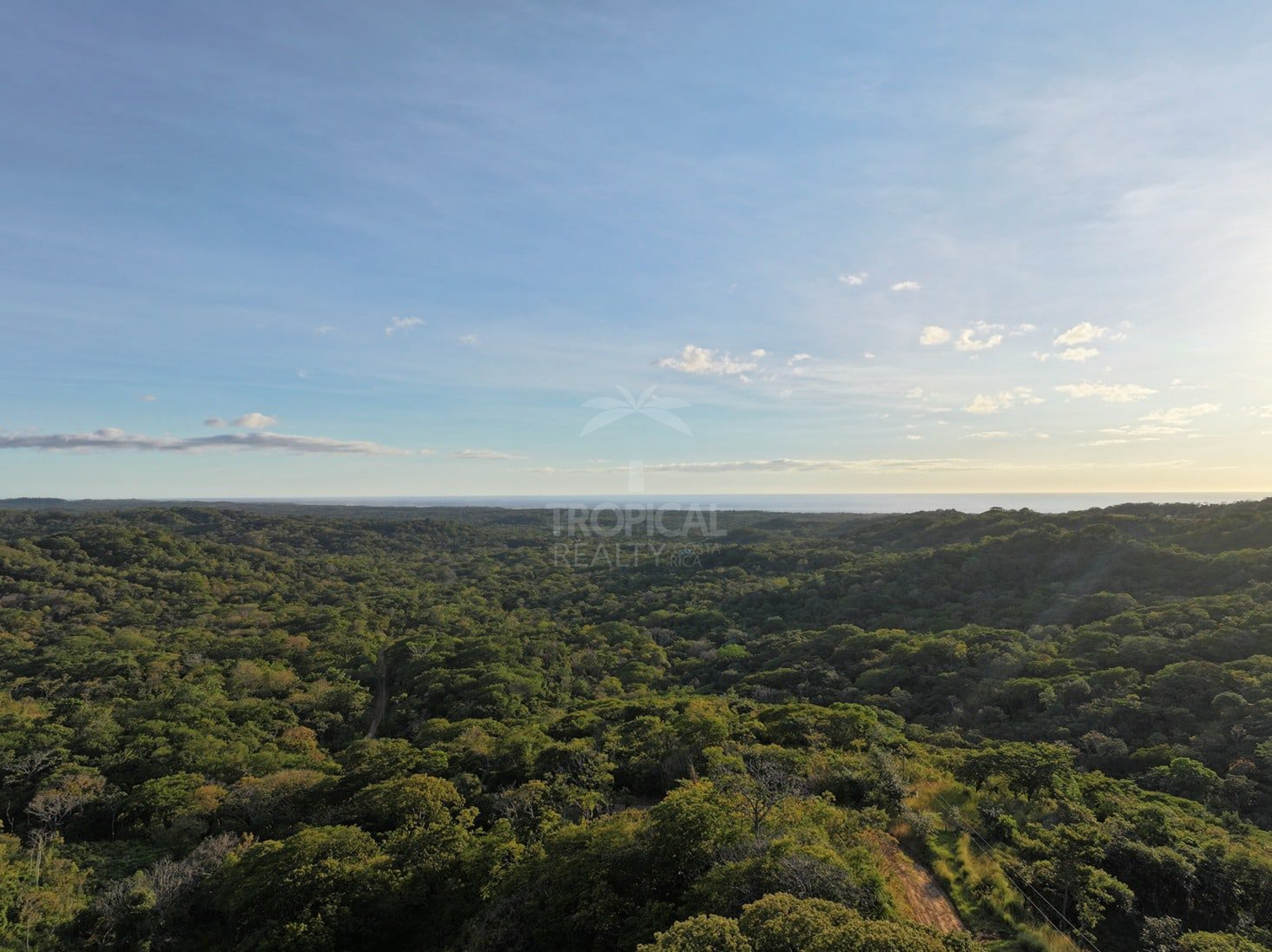 Ocean View Lot for Sale in Altos de Paraíso – Build Your Dream Home Near Playa Negra