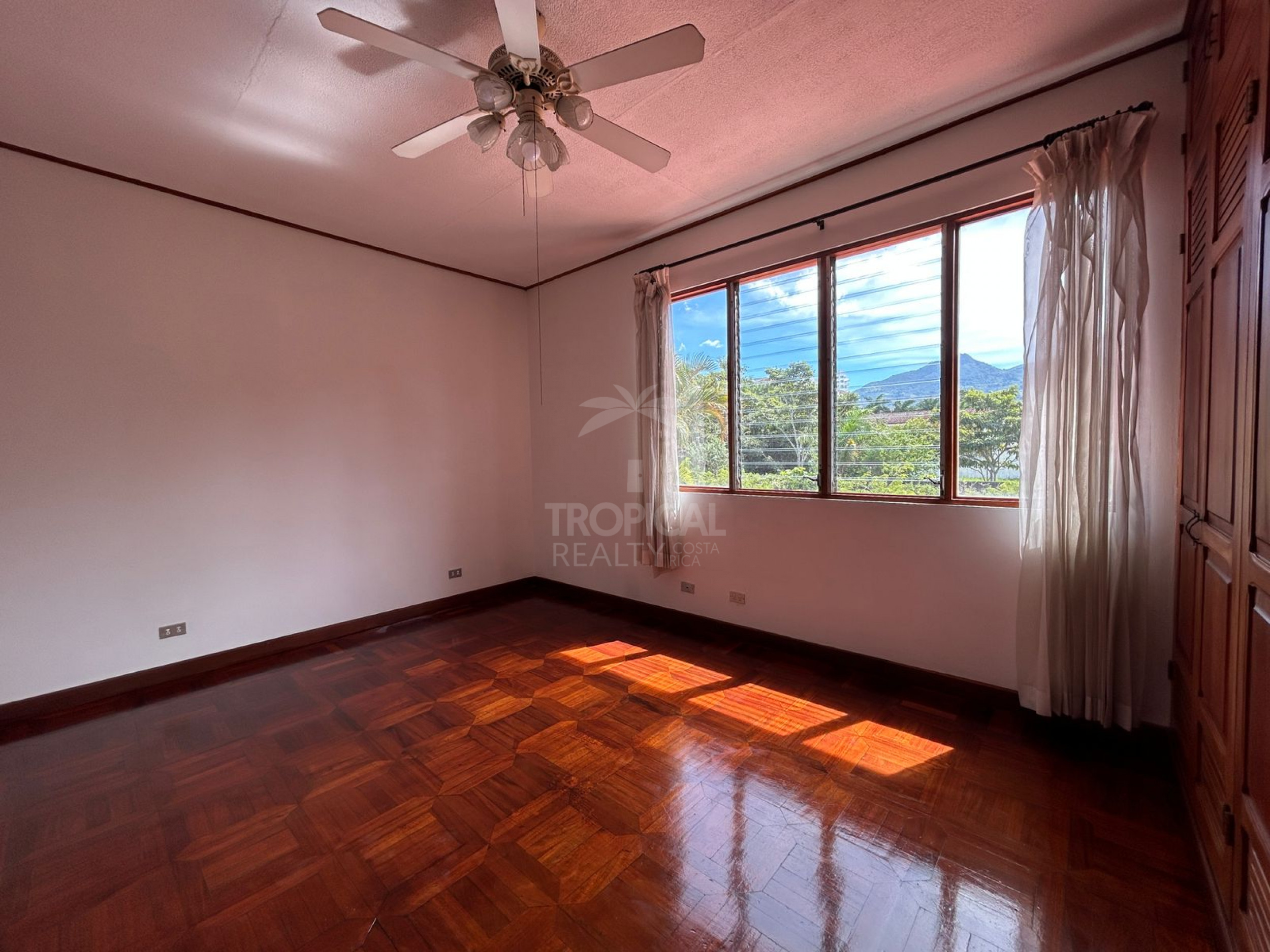 Spacious Home for Rent in Los Laureles Gated Community, Escazú | $3,000 USD