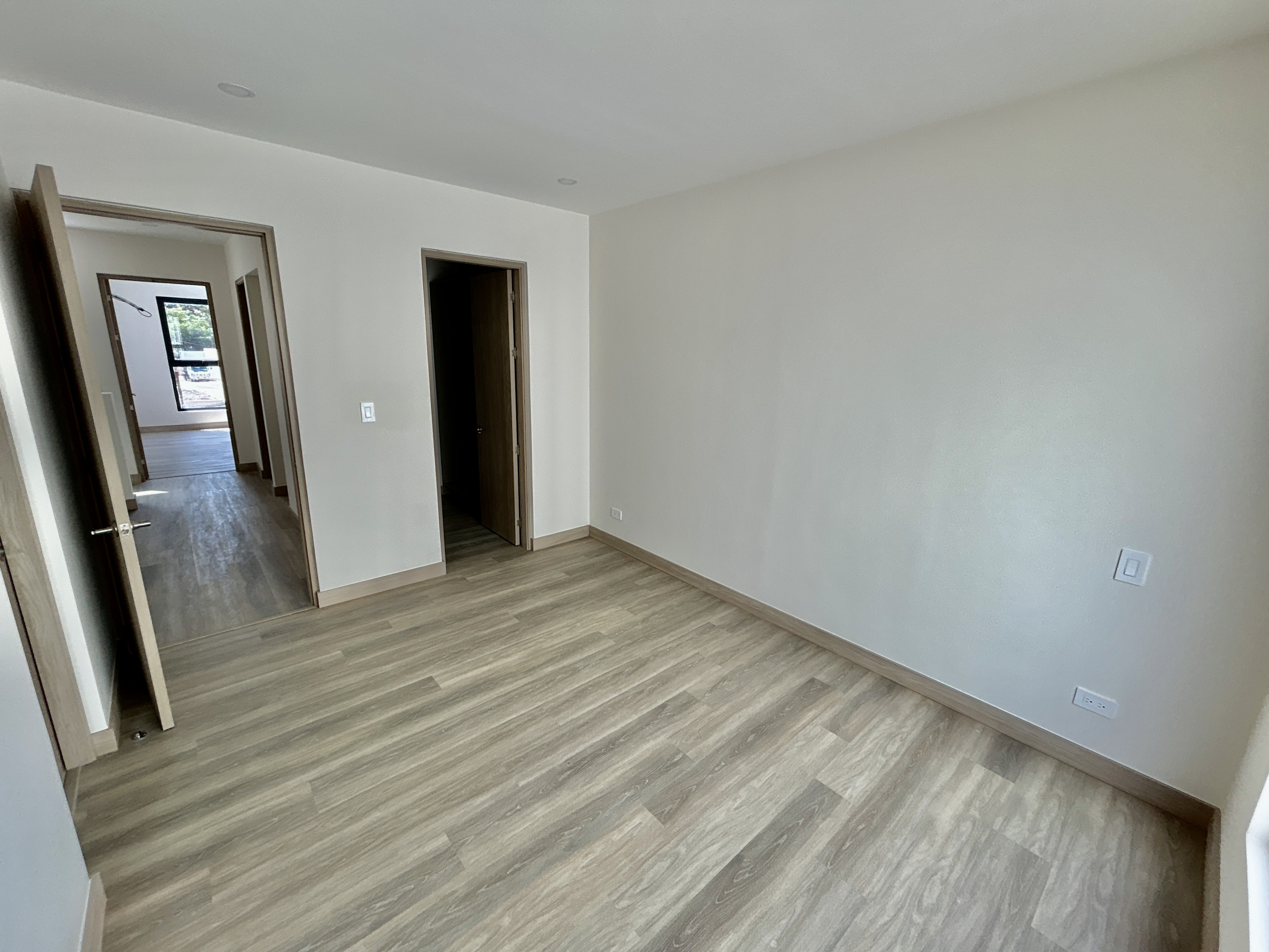 Town House for sale in Santa Ana