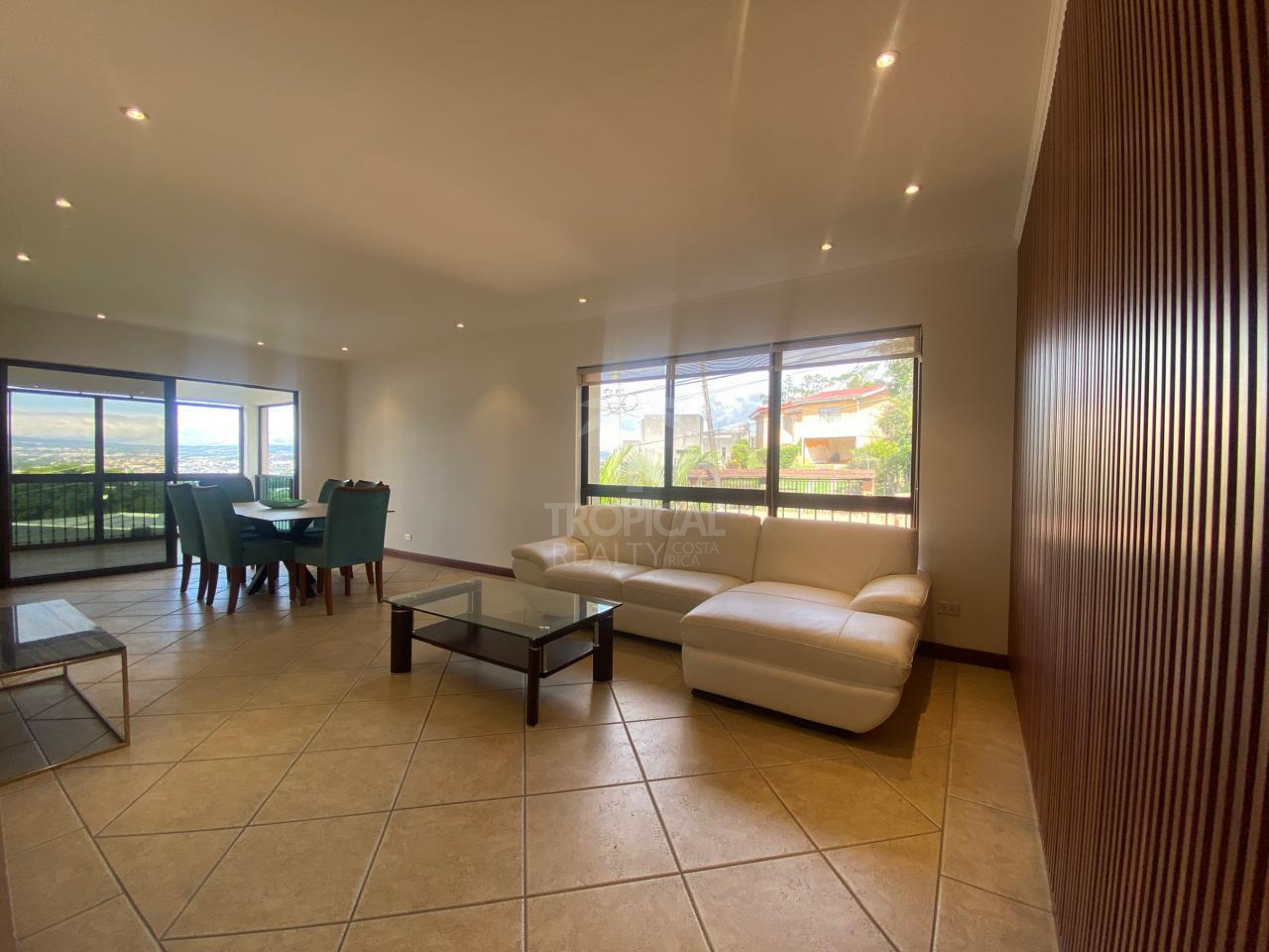 Spacious Semi-Furnished Apartment for Rent and Sale – Alto de las Palomas, Escazú