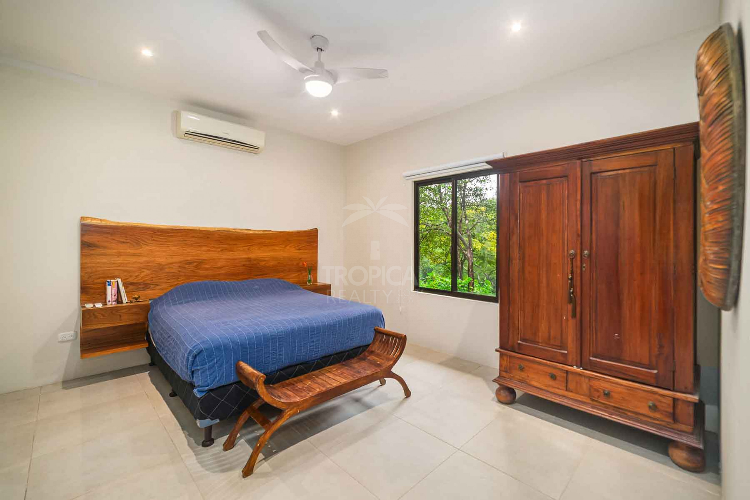 Villa Meridiana – Sustainable Luxury Estate with Ocean Views in Guanacaste