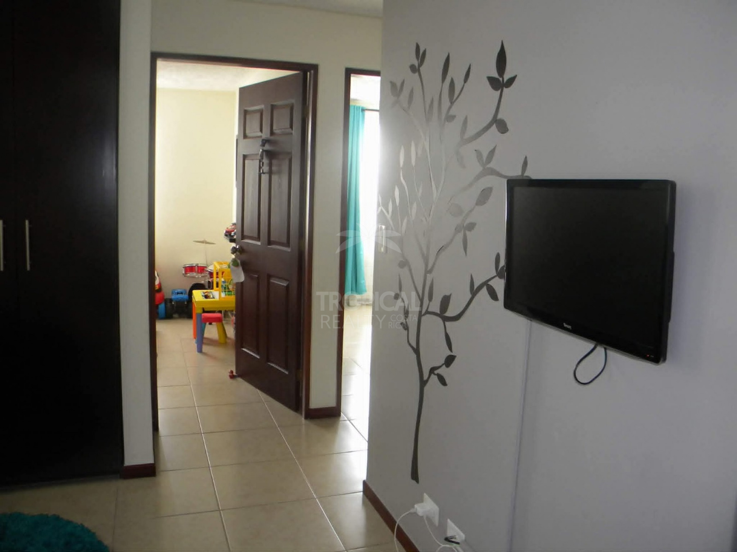 Modern Apartment with Two Balconies for Sale at Torre Parque 160, Concasa