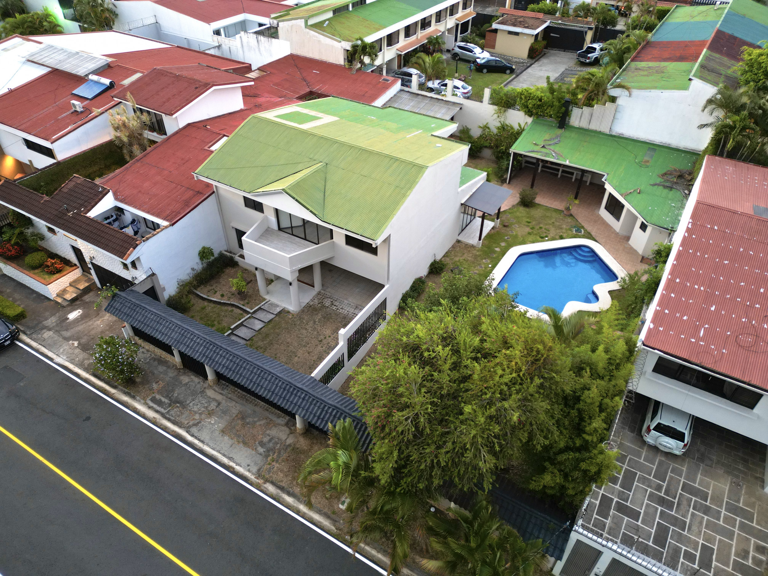 SOLD Escazu, Trejos Montealegre house for sale with pool, Escazu (canton), San José