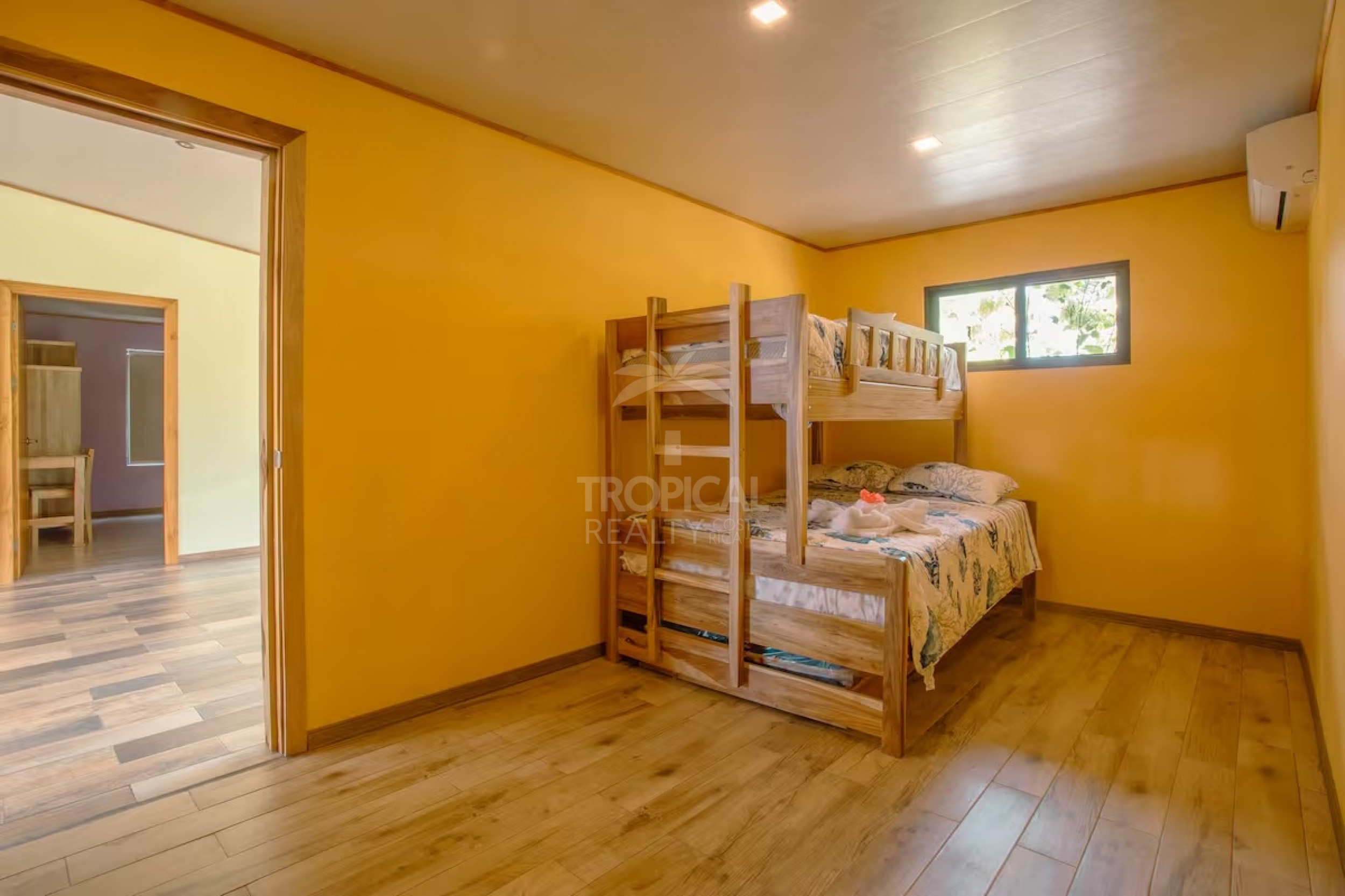 Own a Slice of Paradise in La Fortuna Arenal – Perfect for Living or Investing!