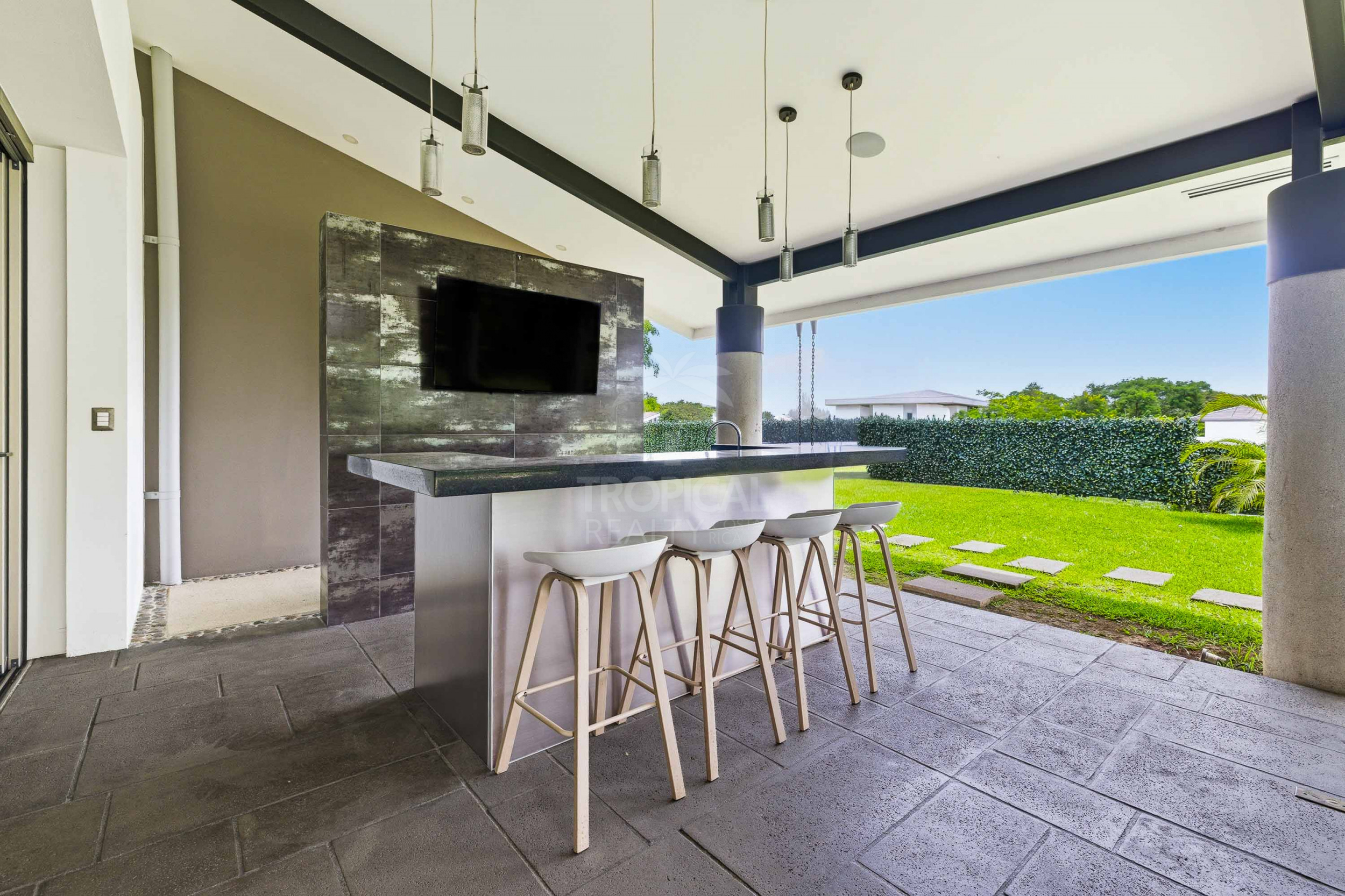 Luxury Contemporary Residence in Hacienda Espinal – Exceptional Spaces for Elevated Living