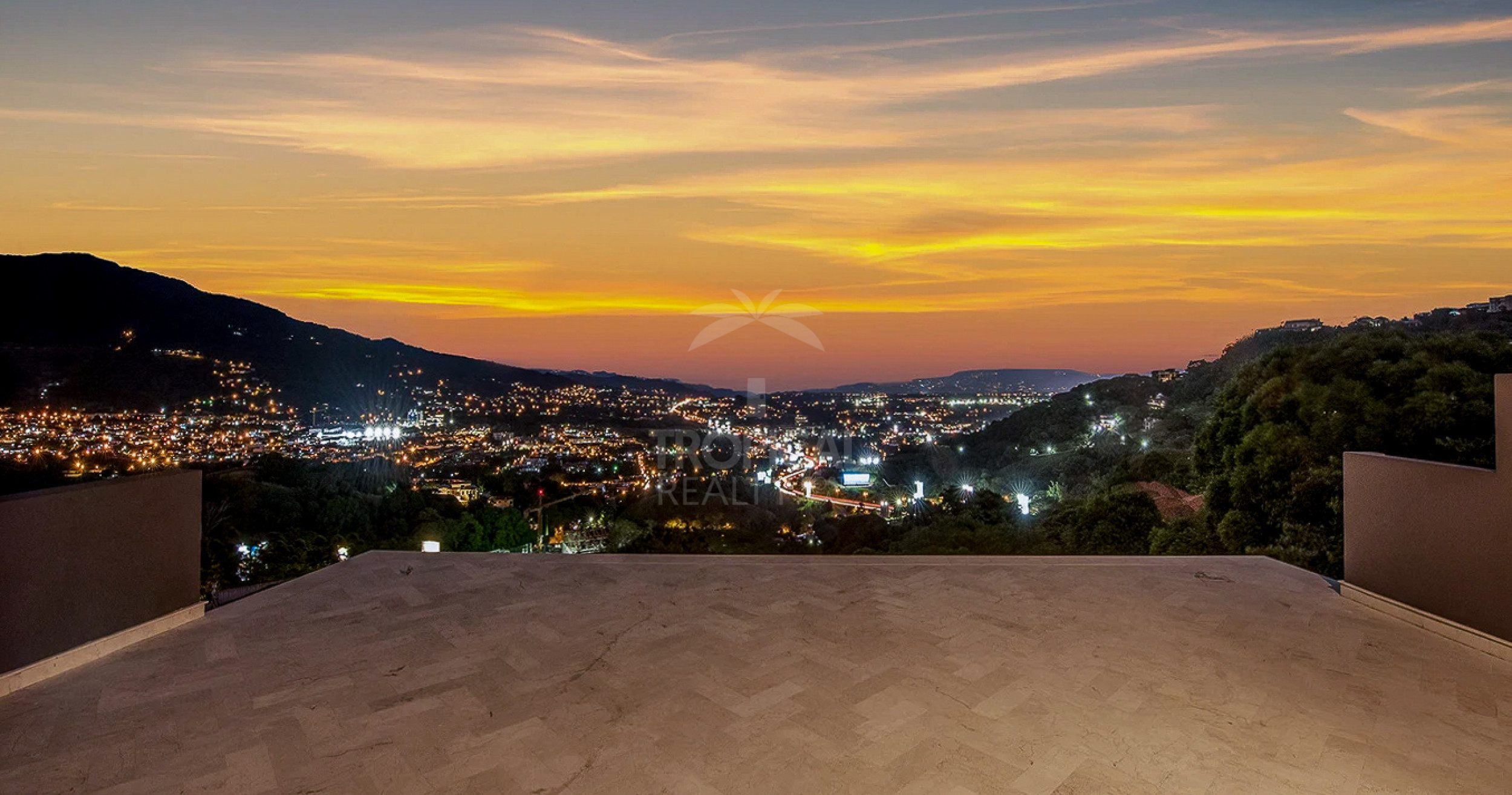 Villa Real Valley View Estate – Exceptional Luxury Residence with Panoramic Views in Santa Ana