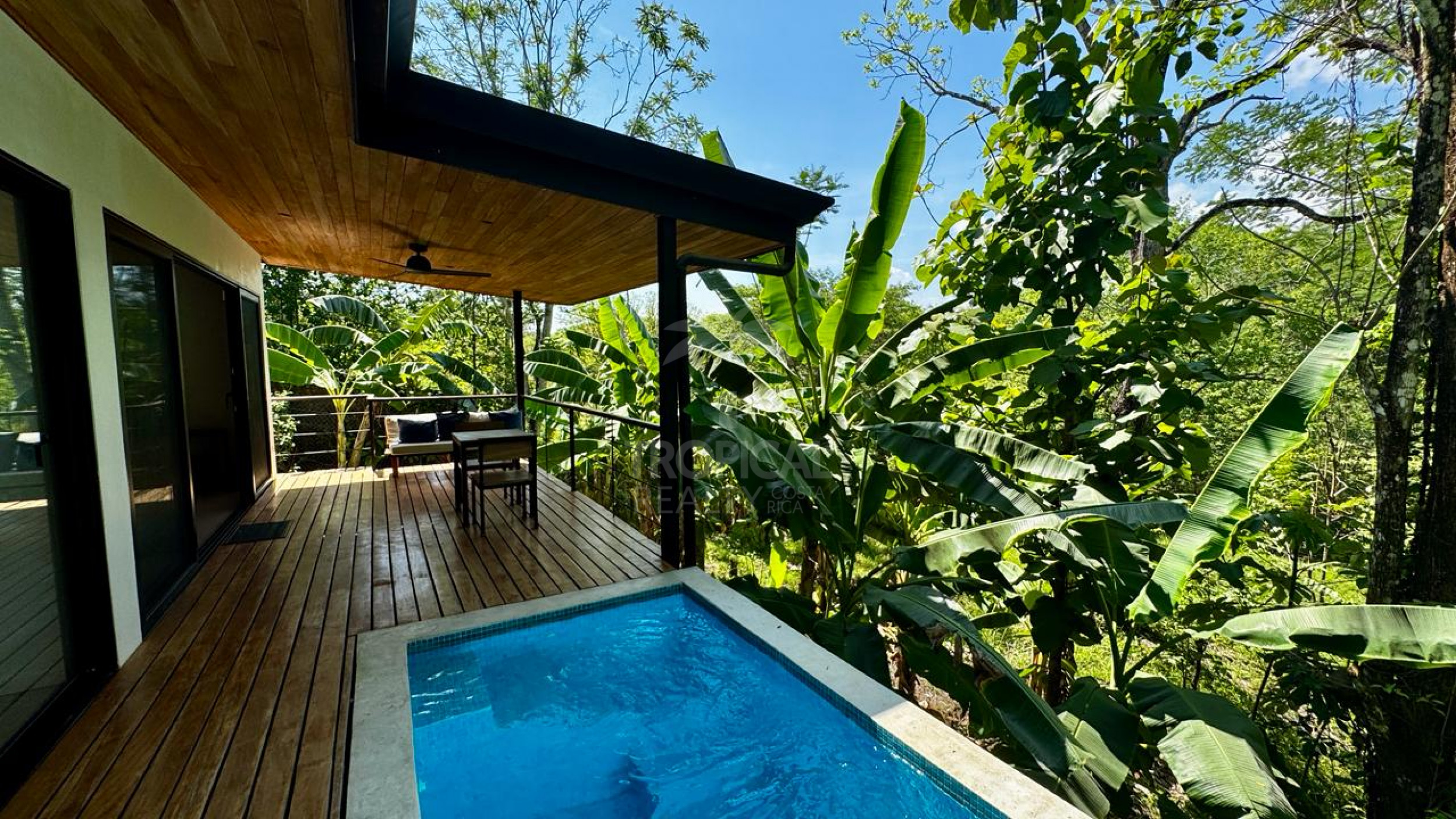 Charming One-Bedroom Home with Pool in Santiago – Just Minutes from Playa Hermosa
