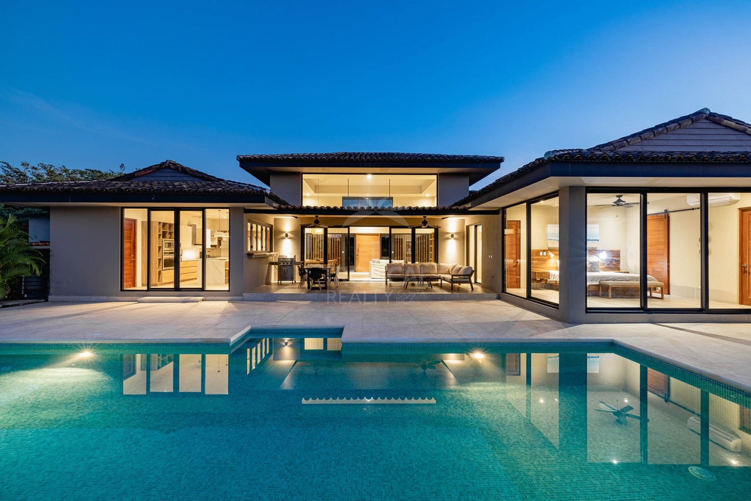 Luxury Golf Front Home in Hacienda Pinilla – Contemporary Tropical Design with Private Pool