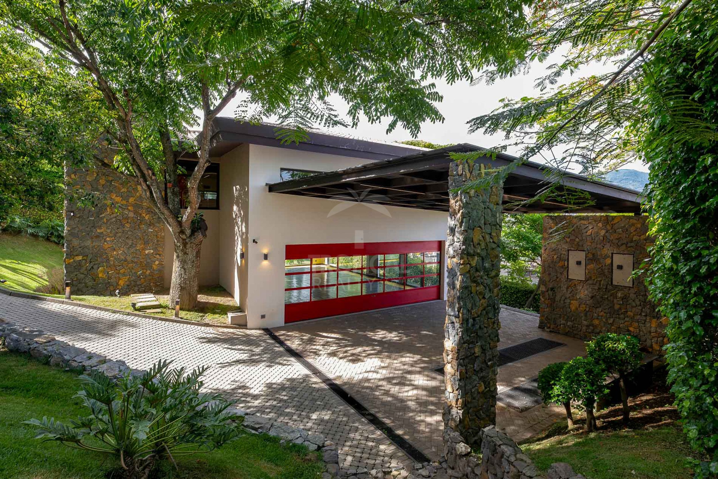 Villa Real Valley View Estate – Exceptional Luxury Residence with Panoramic Views in Santa Ana
