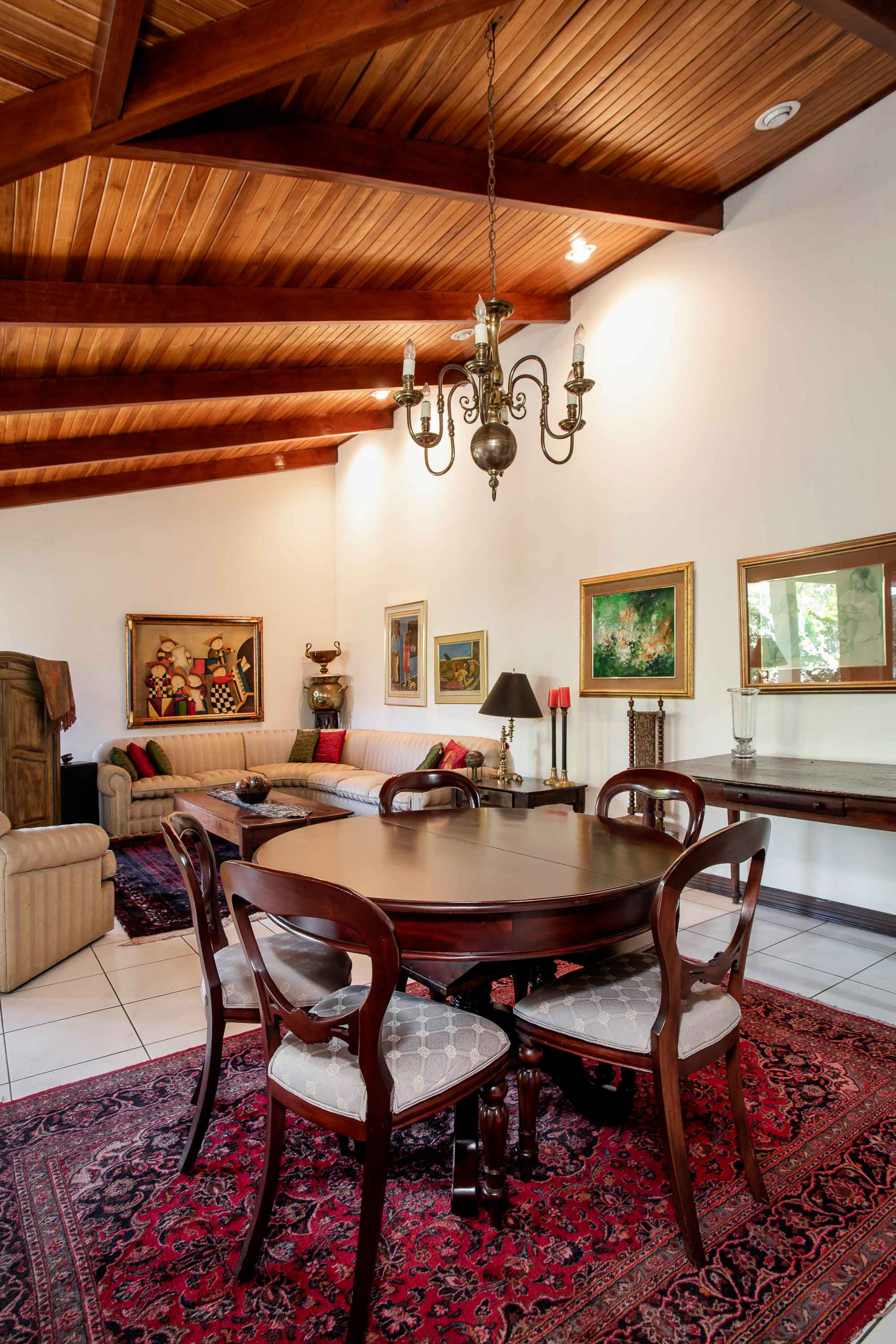 Contemporary Home with Apartment for sale in Trejos Montealegre, Escazu, SOLD