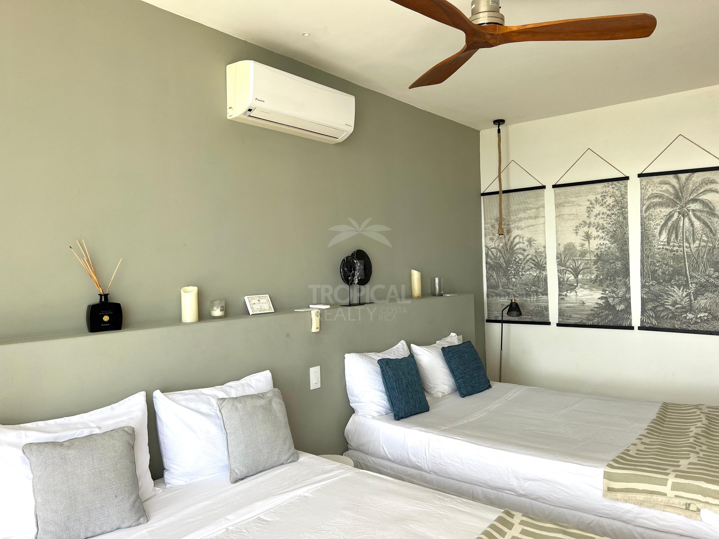 Luxury Ocean View Villa with Guest House – Santa Teresa