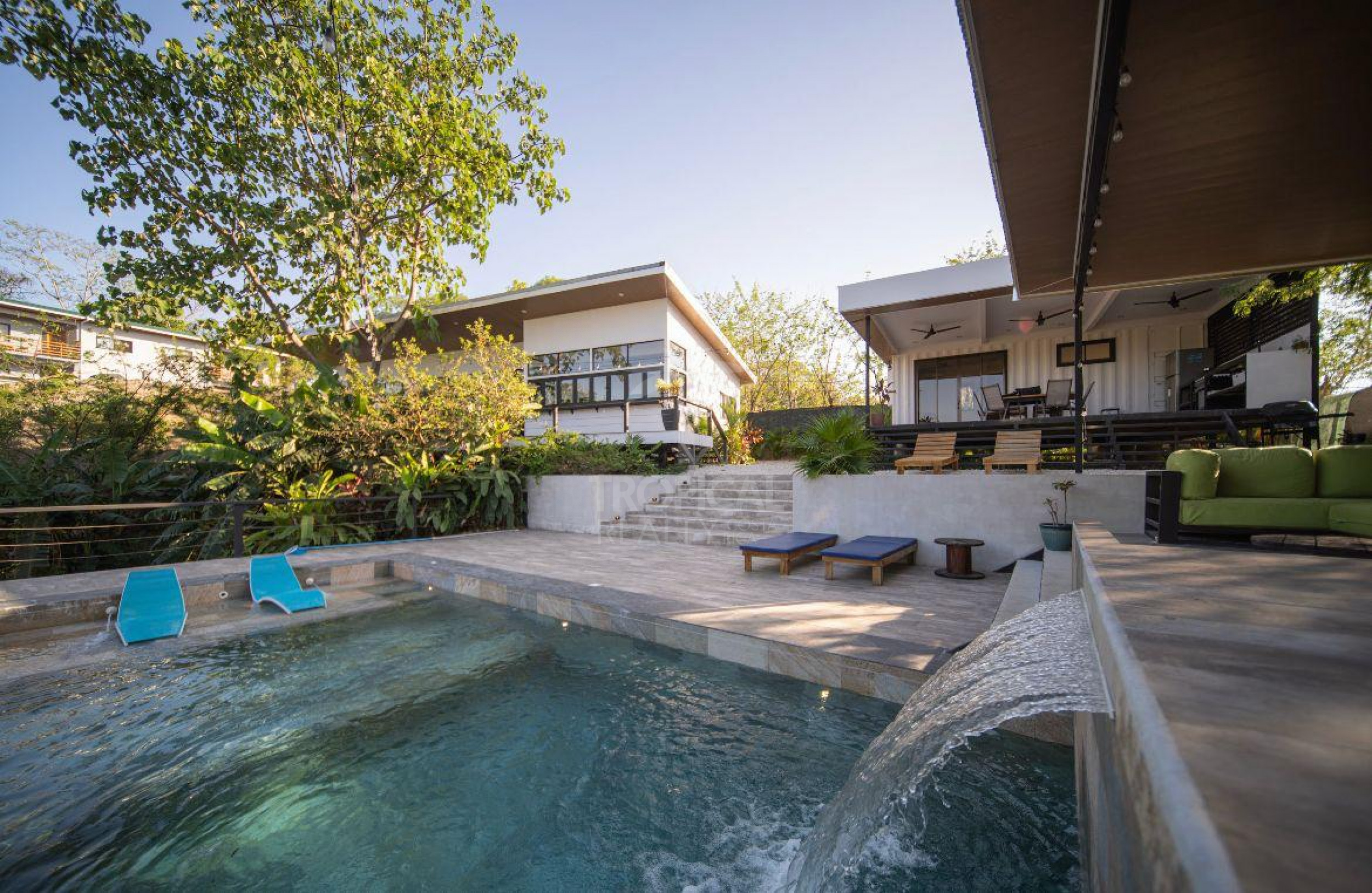 Turnkey Property with 2 Villas & Infinity Pool – $595,000 USD