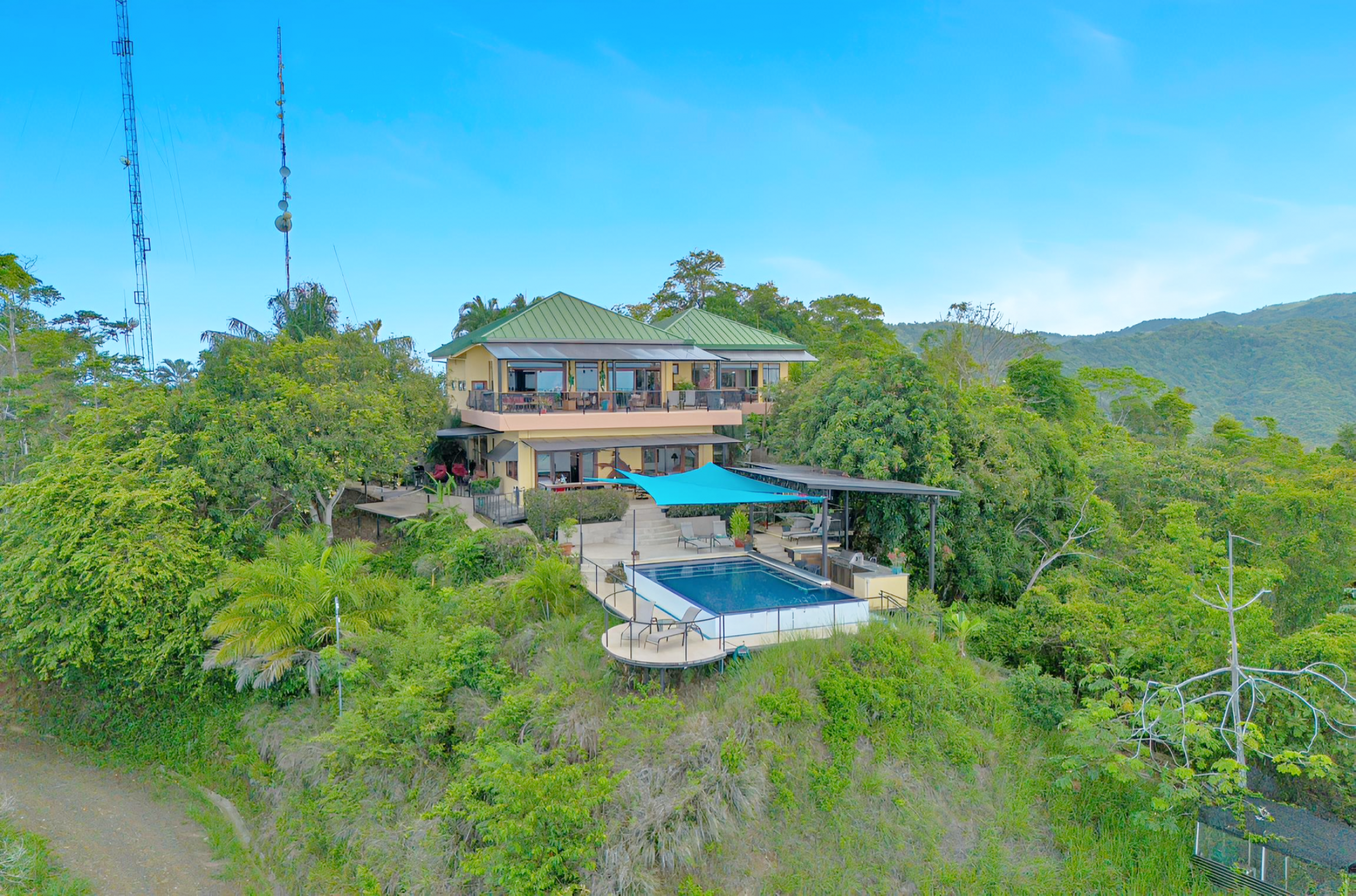 Playa Hermosa ocean view home