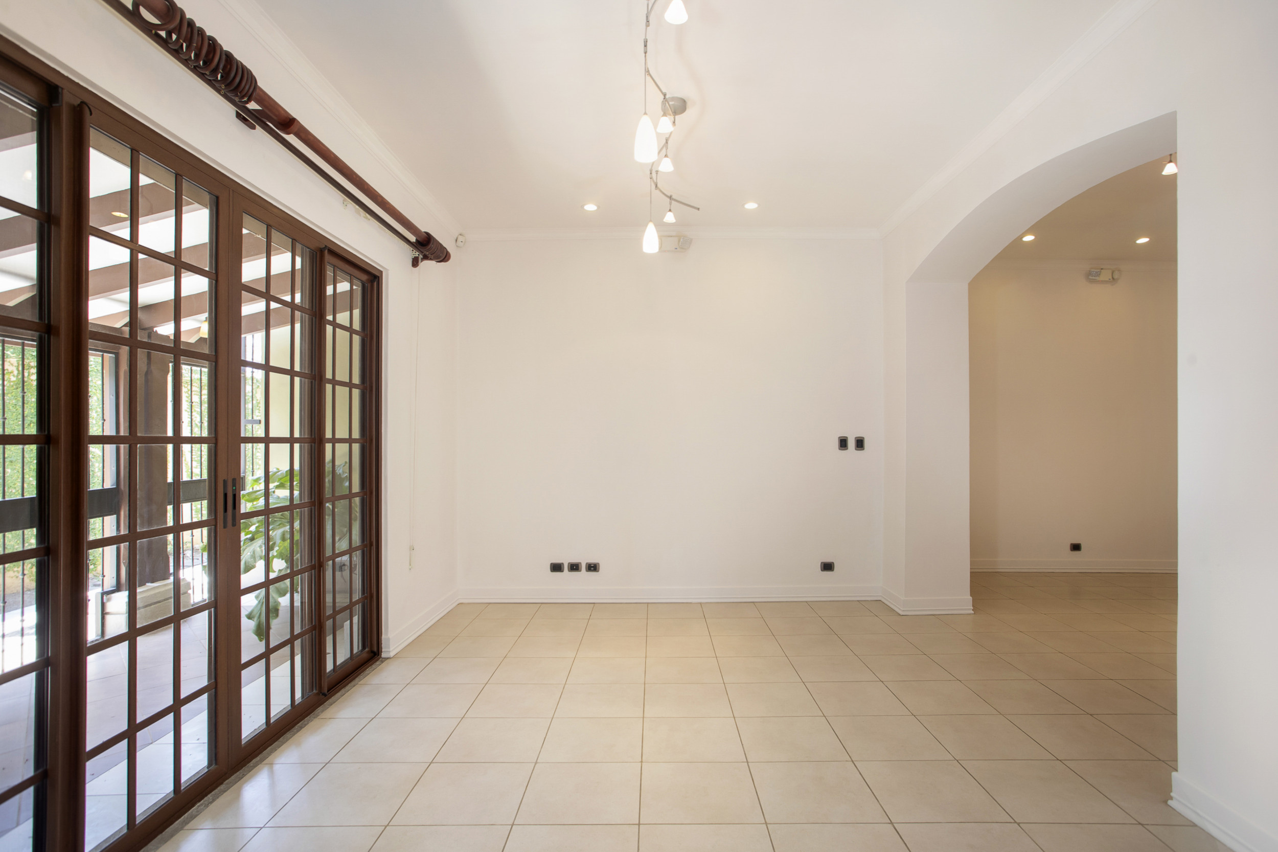 Stunning Single-Level Home in Bosques de Lindora, Santa Ana | 4 Bedrooms, Luxury Amenities & Prime Location