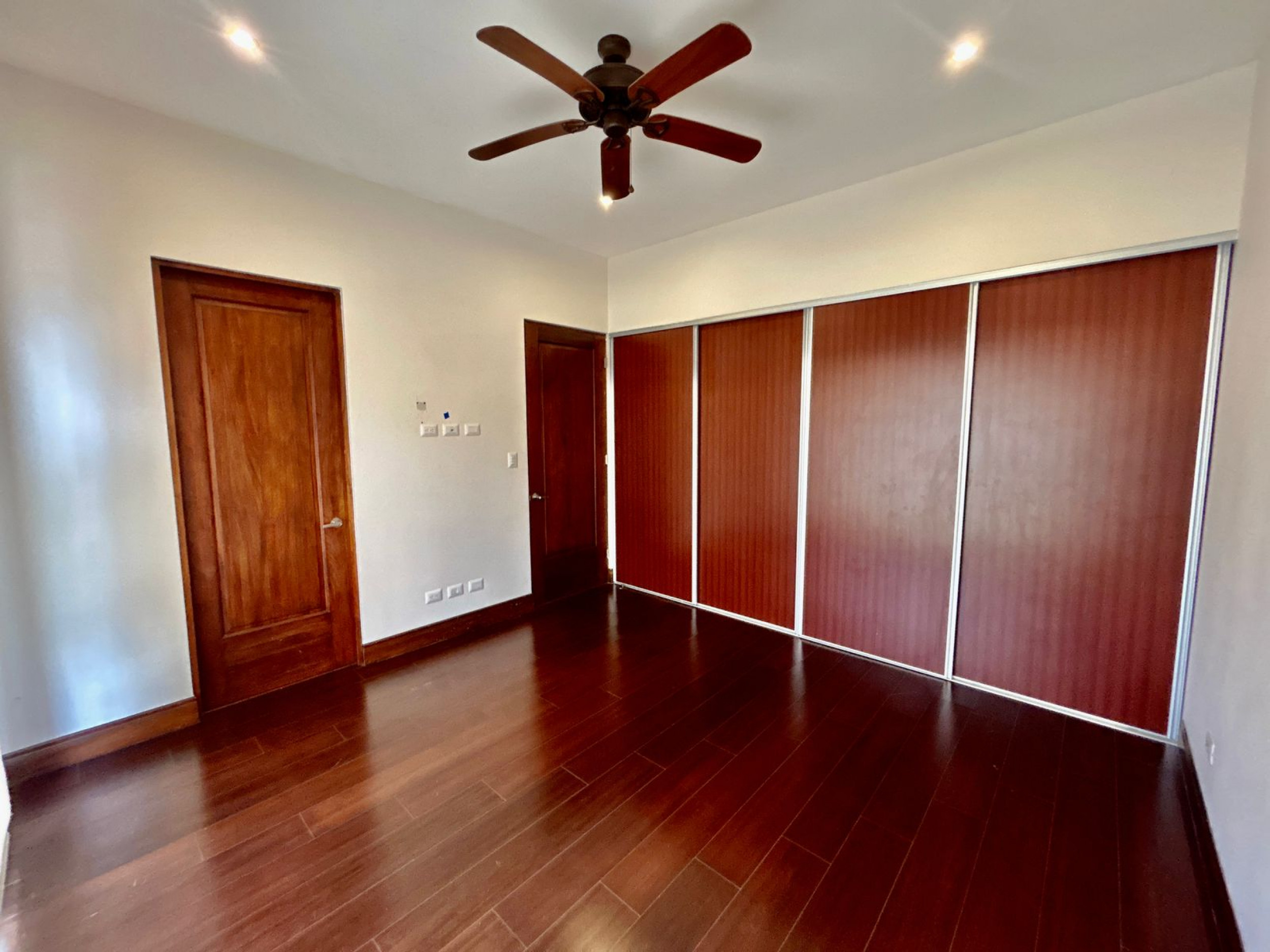 Charming Condo Home in Lindora, Santa Ana SOLD