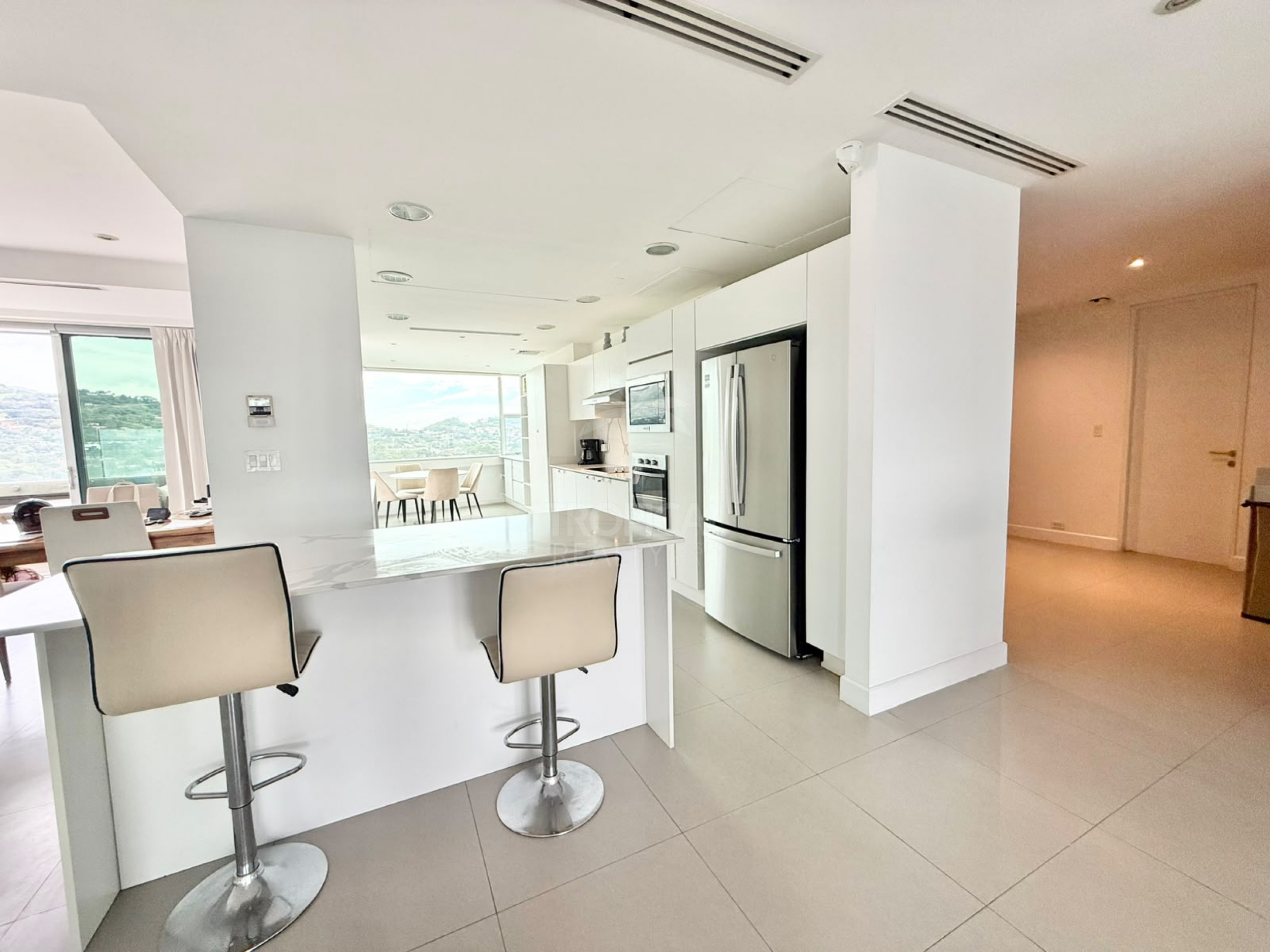 Luxurious Condo for Sale in Central Park Escazú – 3 Bedrooms, Premium Location, and Exclusive Lifestyle