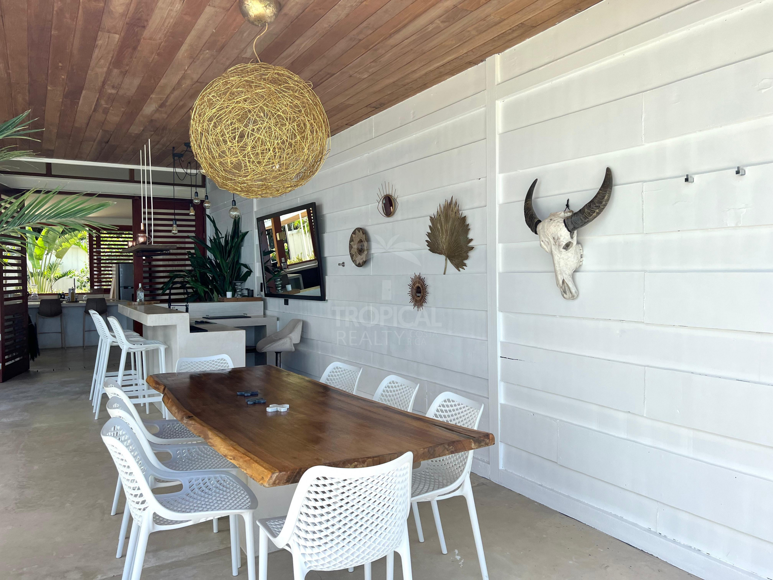 Luxury Ocean View Villa with Guest House – Santa Teresa