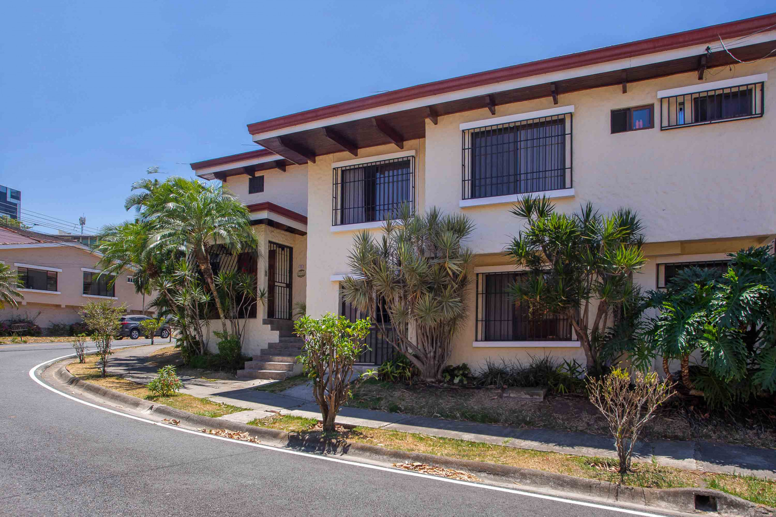 Contemporary Home with Apartment for sale in Trejos Montealegre, Escazu, SOLD