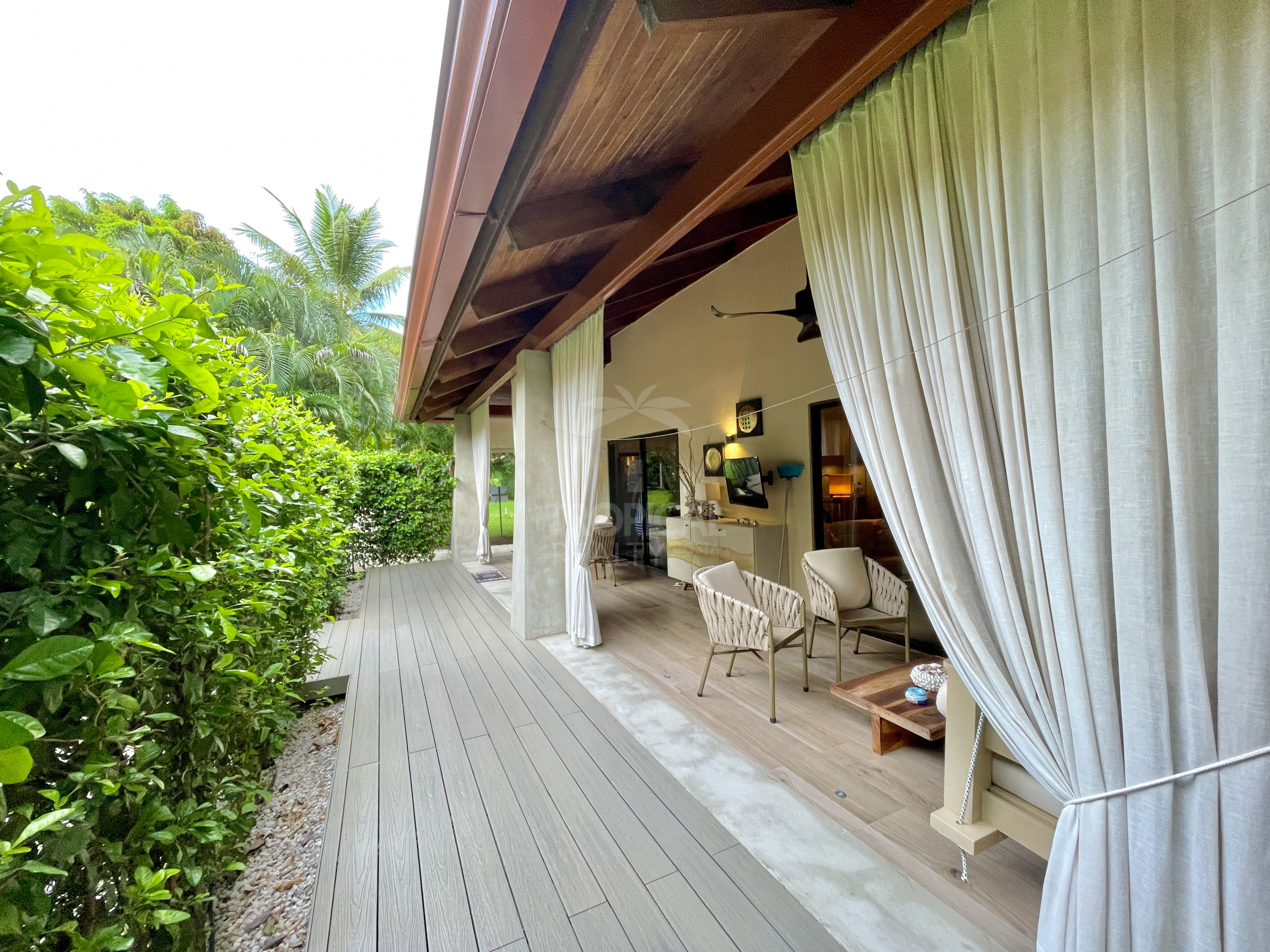 Turnkey Luxury Villa in Playa Potrero & Penca– High-Return Investment on Guanacaste’s Golden Coast