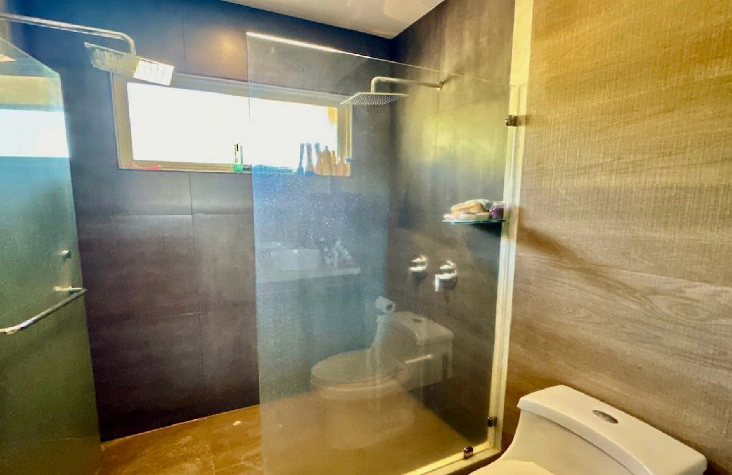 Charming two-story residence in Los Reyes La Guacima SOLD