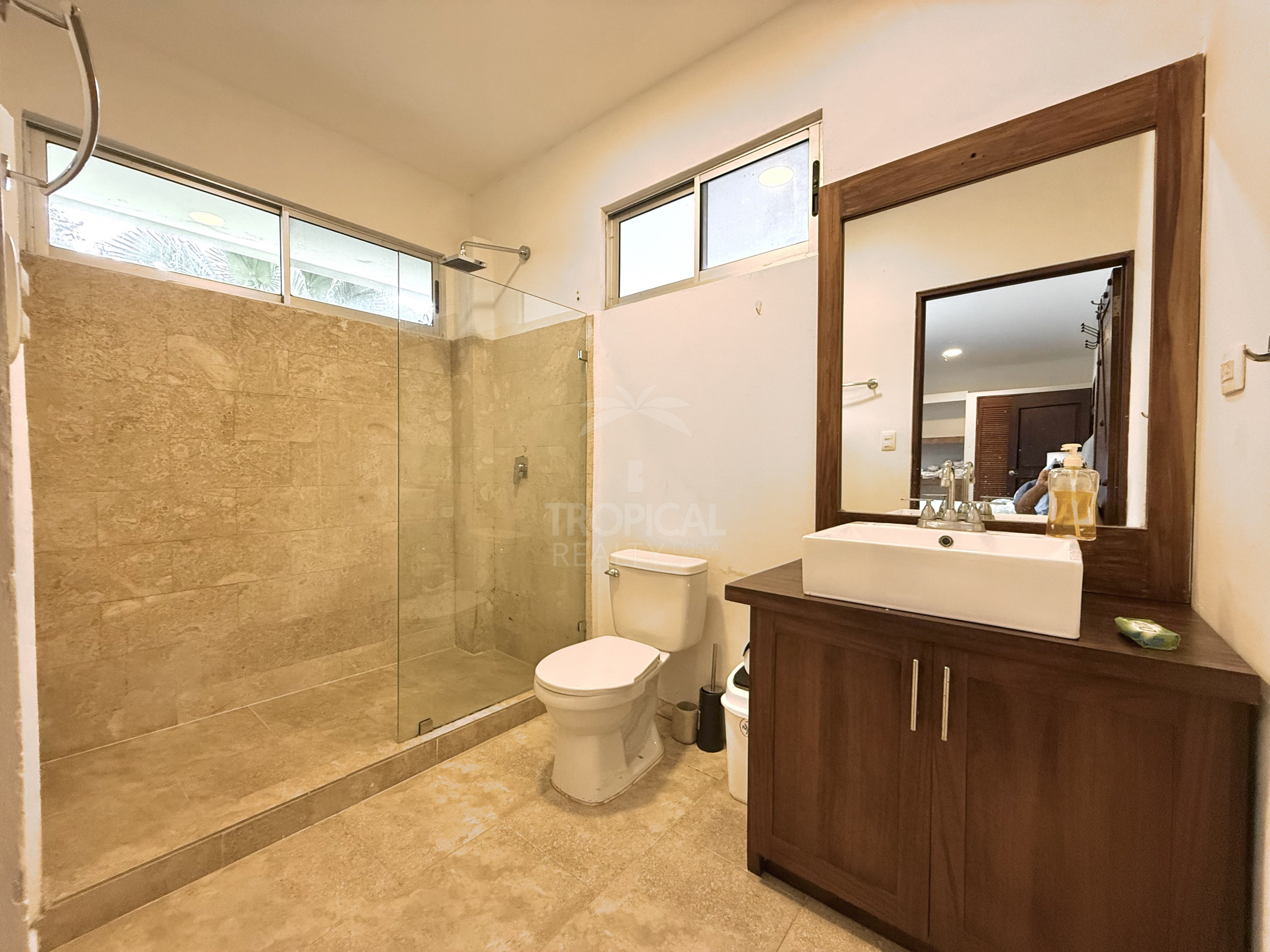 Apartment Near the Sea in Playa Potrero – rental with Utilities Included