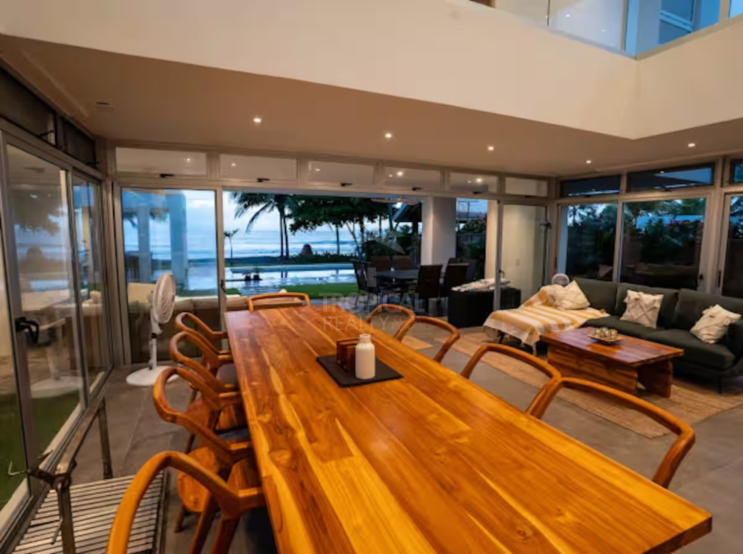Unique Oceanfront Investment Opportunity in Playa Tivives, Puntarenas