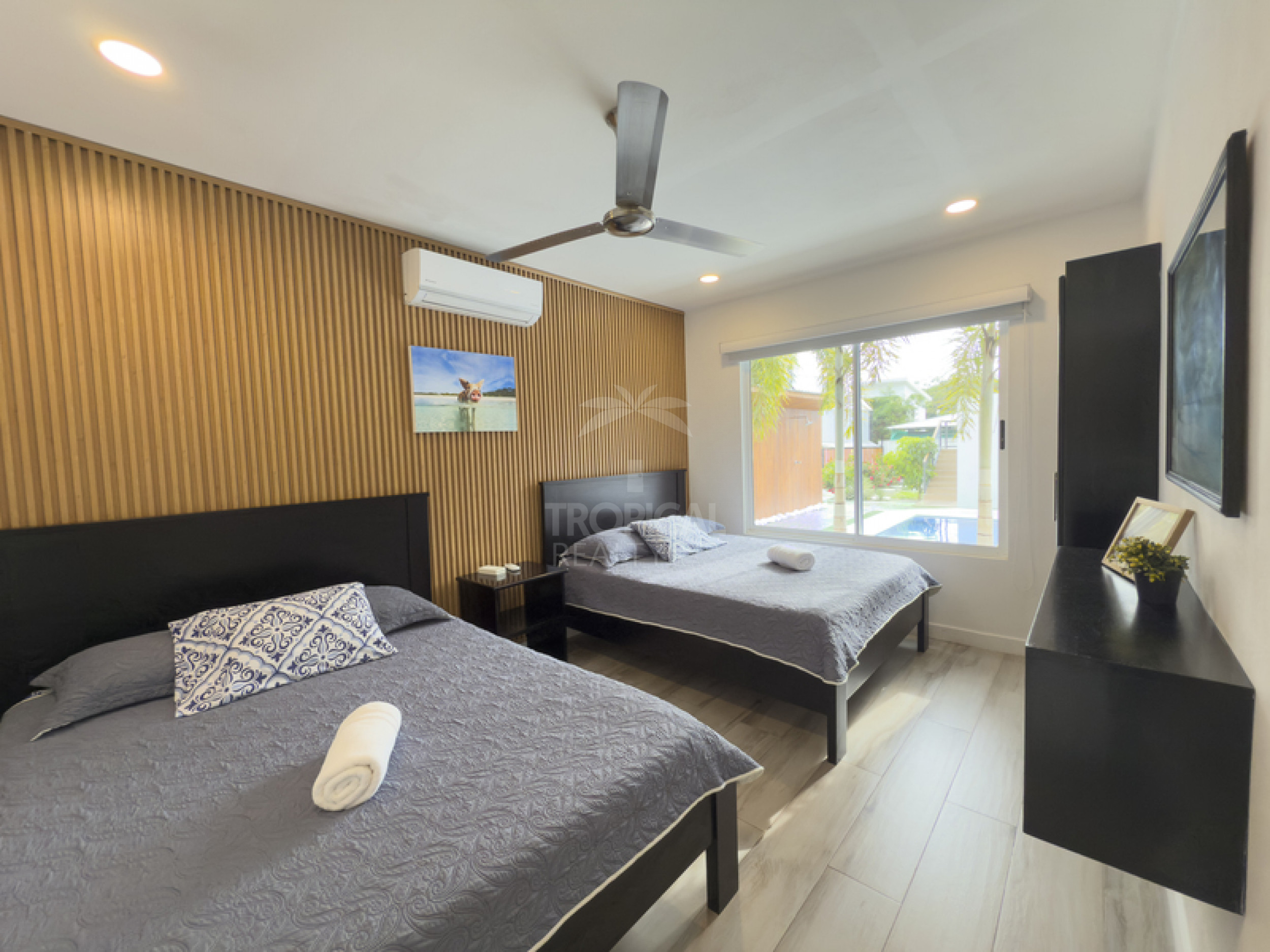 Modern Coastal Residence for Sale in Santa Teresa | Contemporary Design and Prime Location