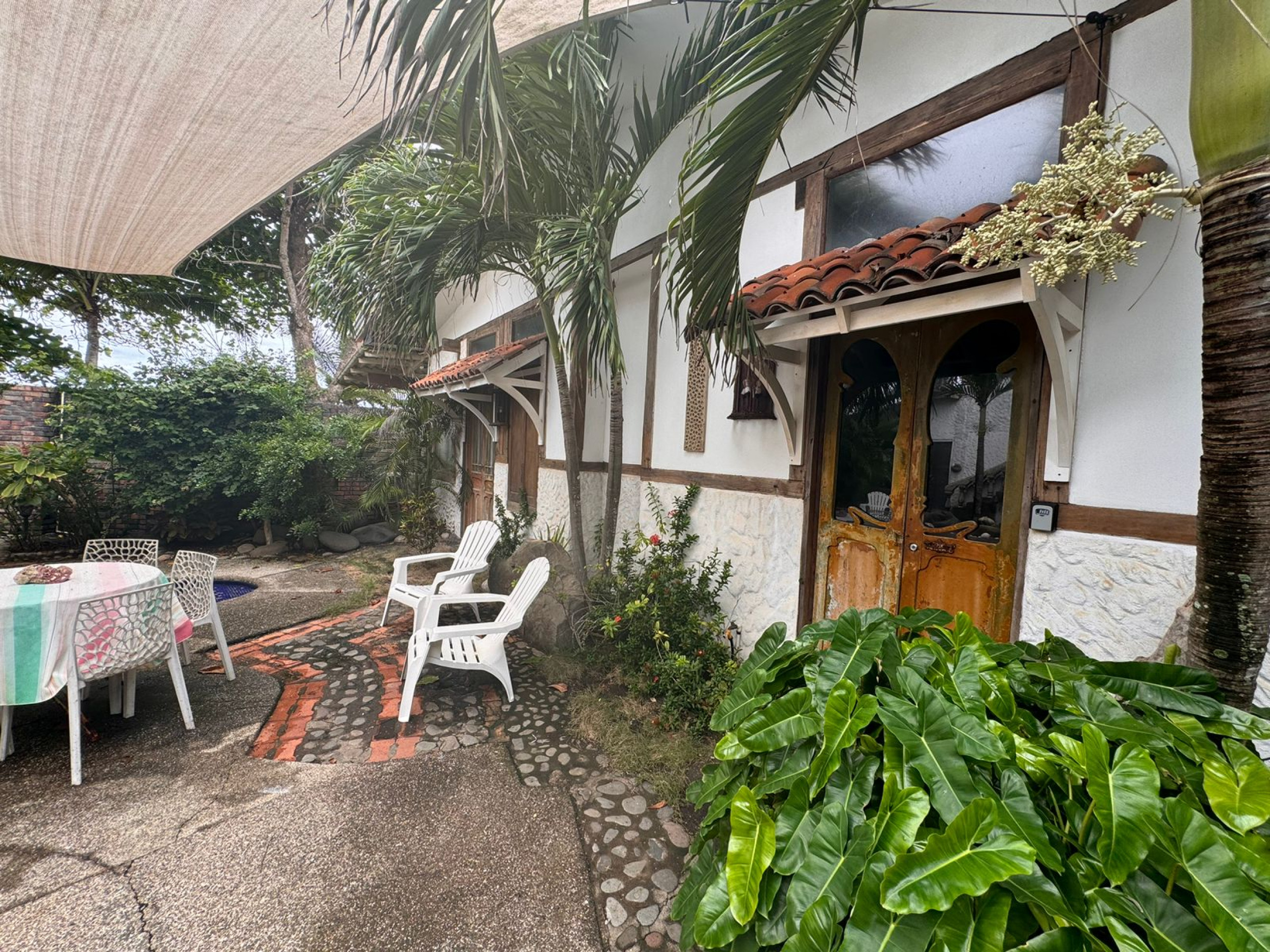 Beachfront house and apartments for sale Tivives SOLD