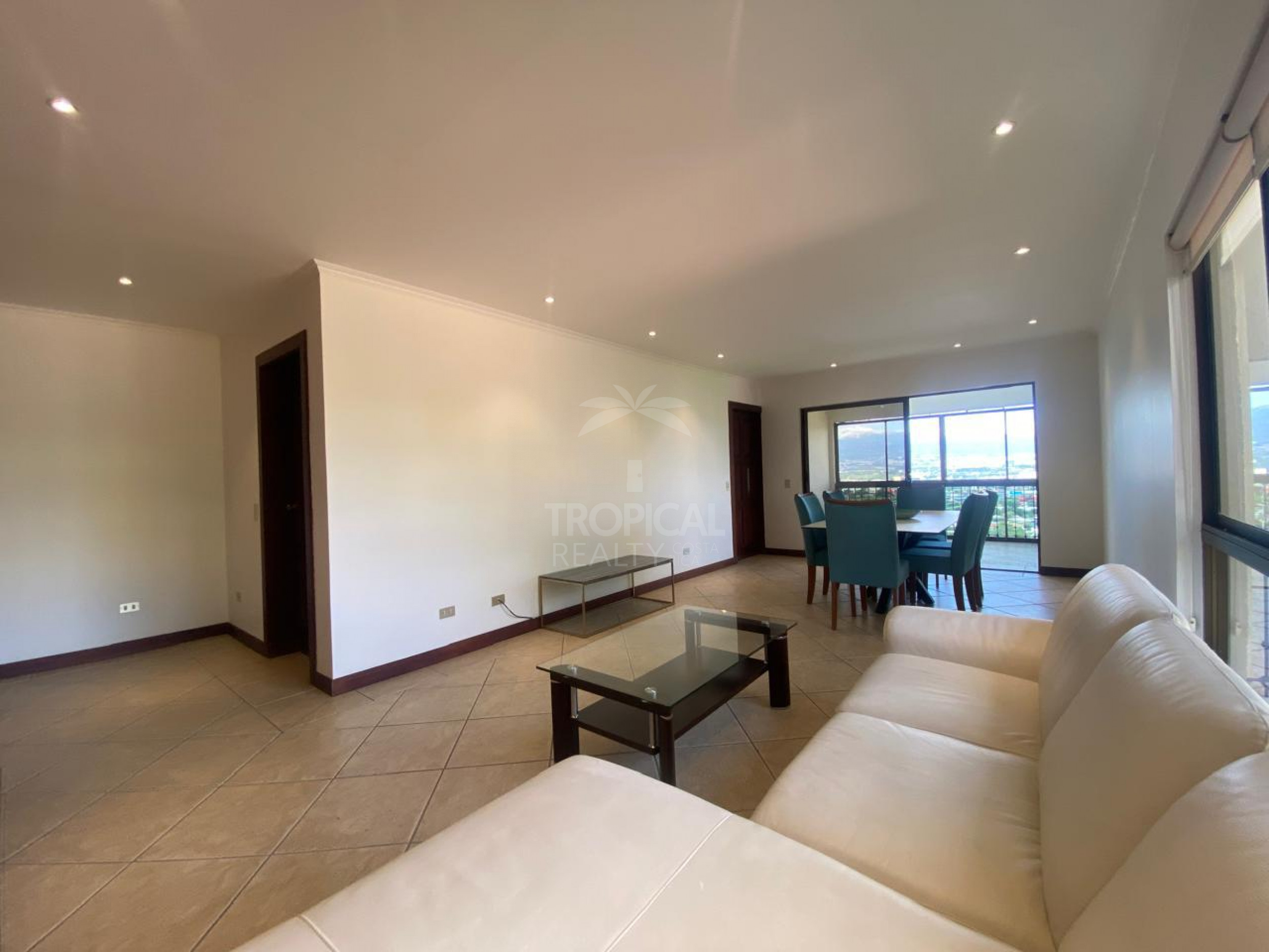 Spacious Semi-Furnished Apartment for Rent and Sale – Alto de las Palomas, Escazú