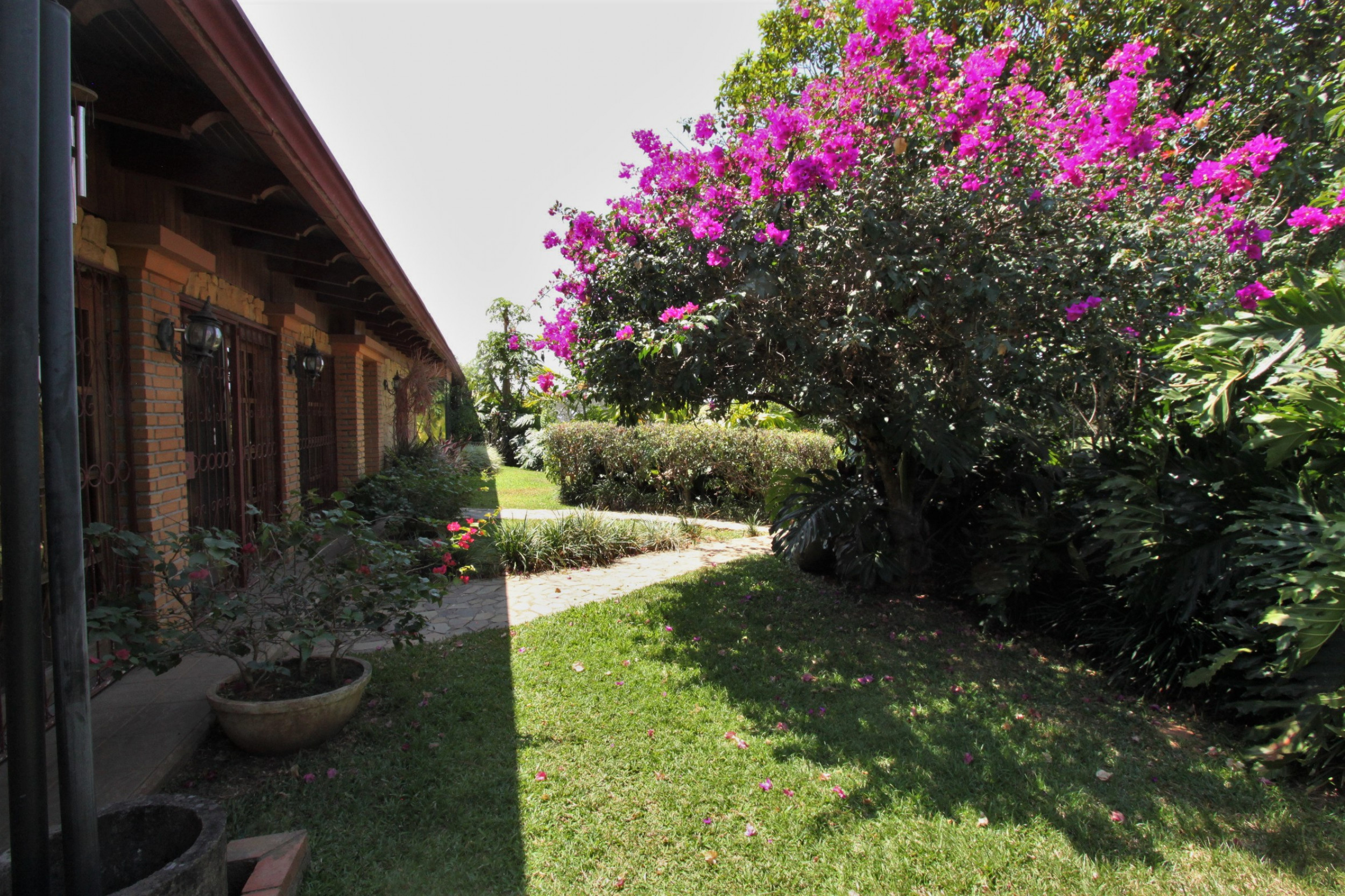 Villa Linda Vista: Secluded Luxury Retreat in La Garita Alajuela, Costa Rica, La Garita, Alajuela