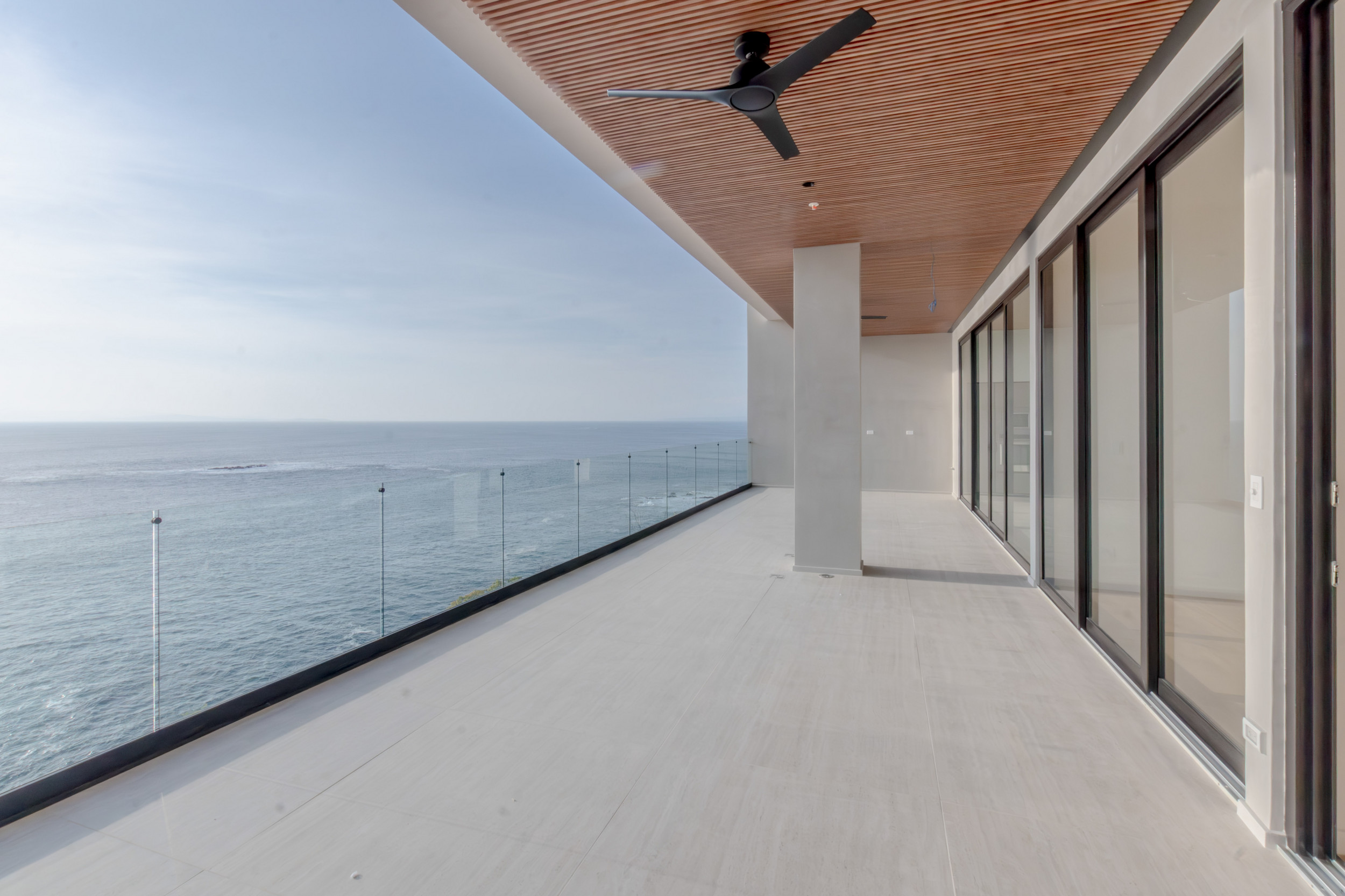 Luxurious Beachfront Apartment for Sale in Herradura, Puntarenas: Nerea Apartments