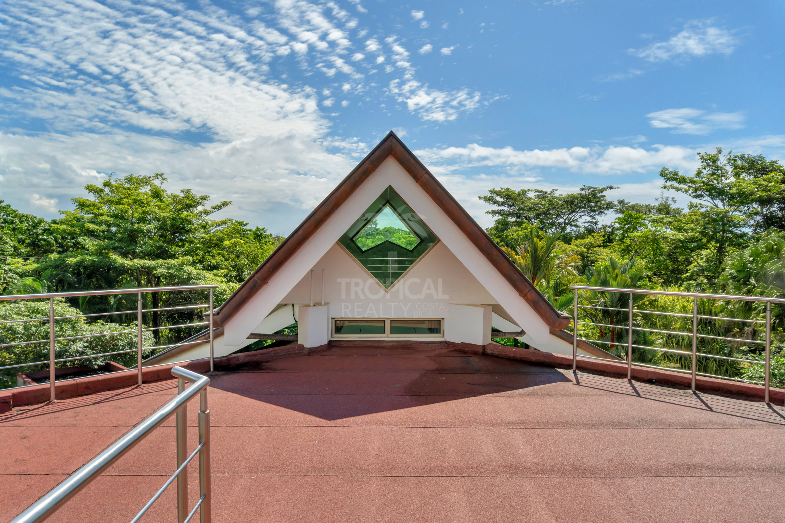 Modern Jungle Villa in Las Delicias – Santa Teresa
