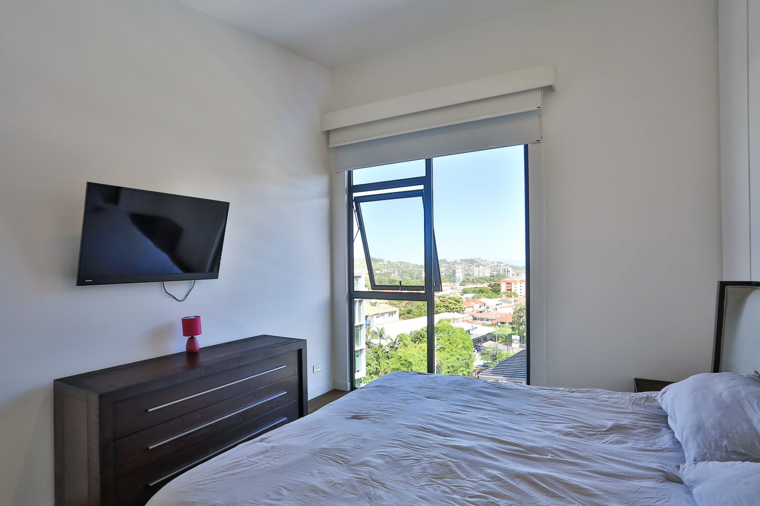 Modern Luxury at Its Peak: Exclusive Turnkey Residence in San Rafael, Escazu Village SOLD