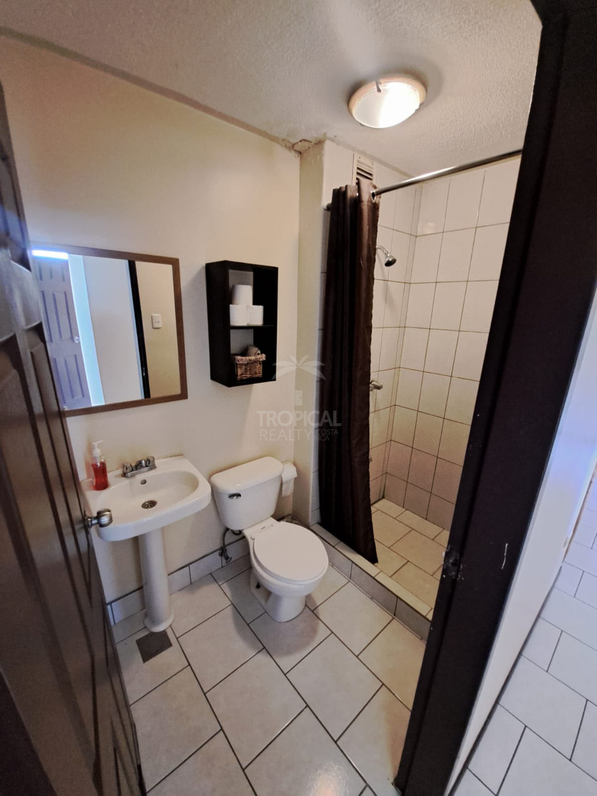 Turnkey Investment Opportunity: Condo in Campo Alto, Concasa