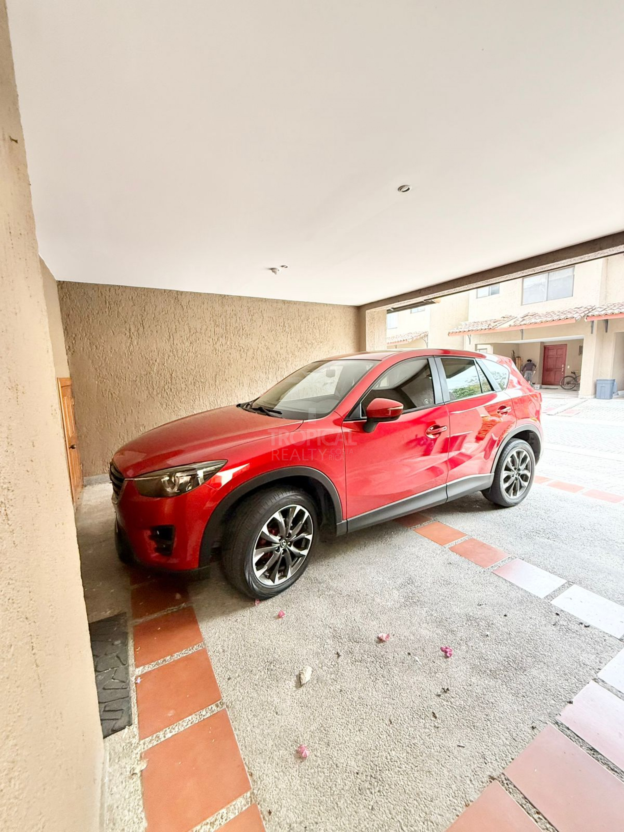 Condo Home in Pozos de Santa Ana  SOLD