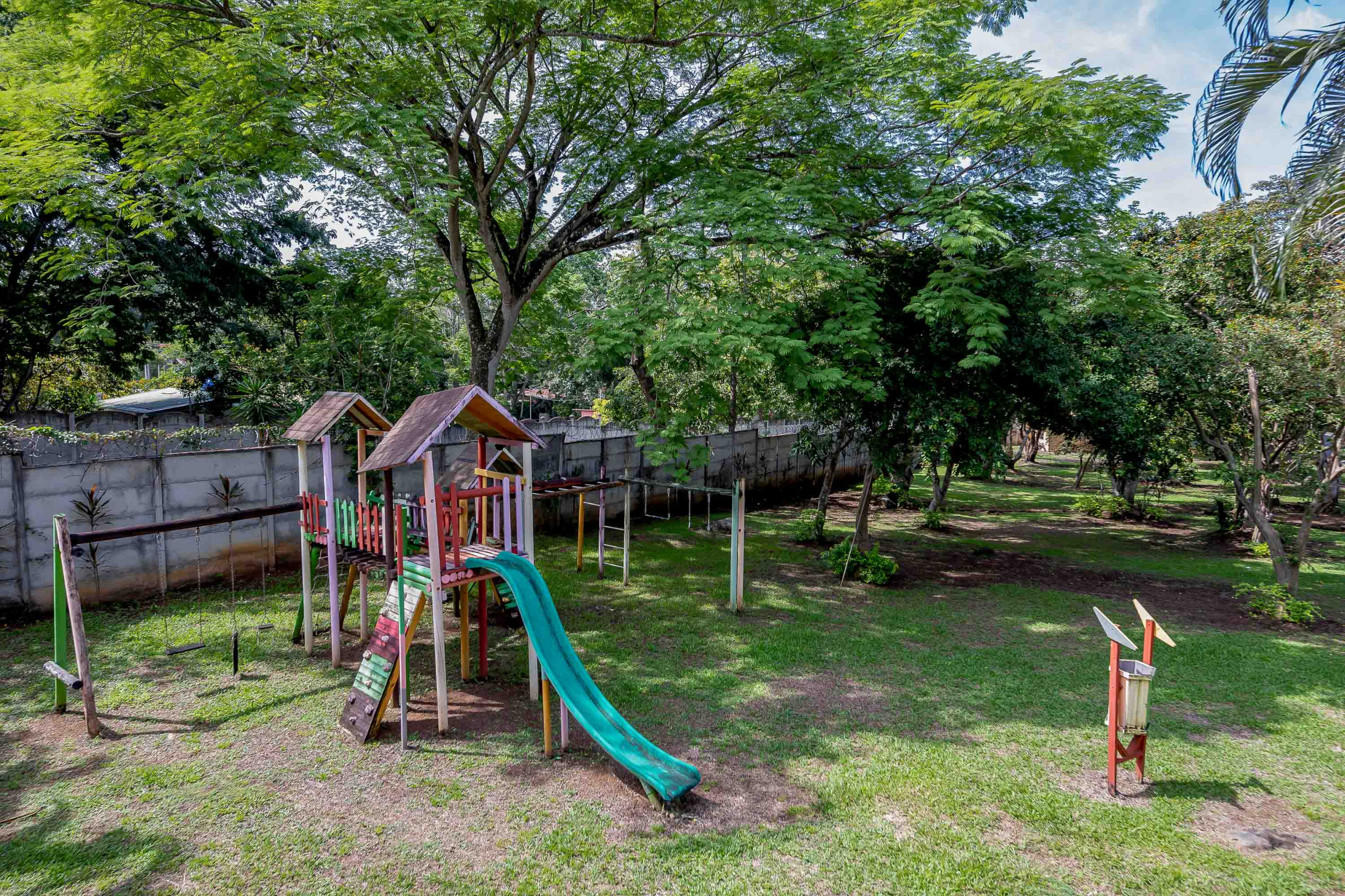Resort-Style Luxury Villa in Turrucares, Alajuela: Your Dream Home Awaits!