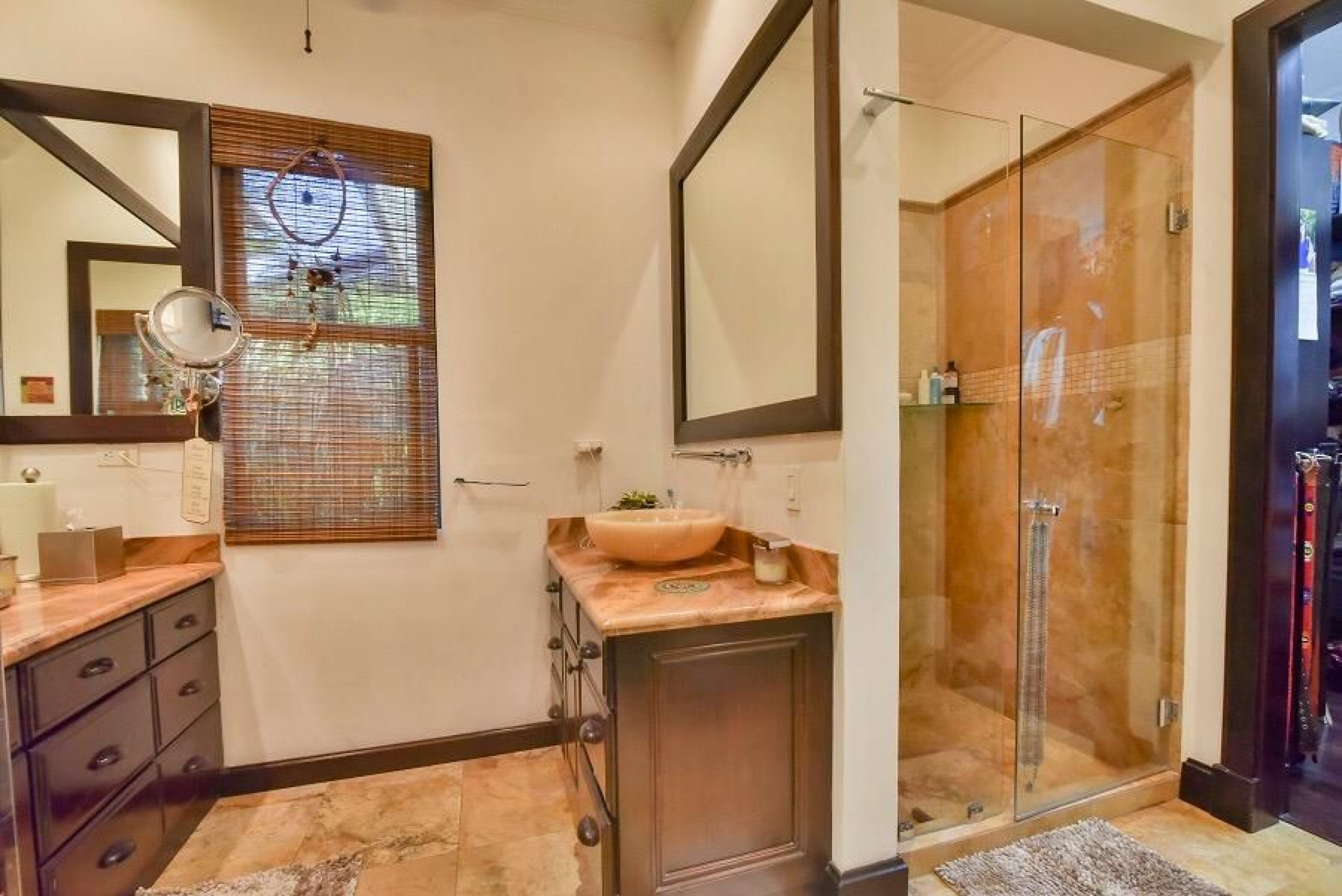 Luxury and Tranquility in gated community Santa Ana!