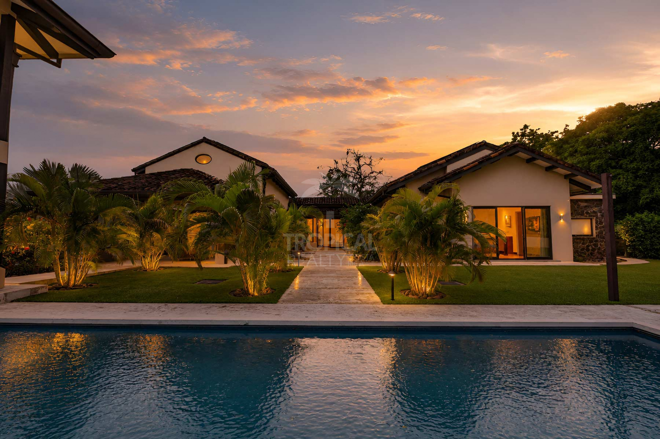 Casa Pochote – Luxury Estate in Hacienda Pinilla, Guanacaste