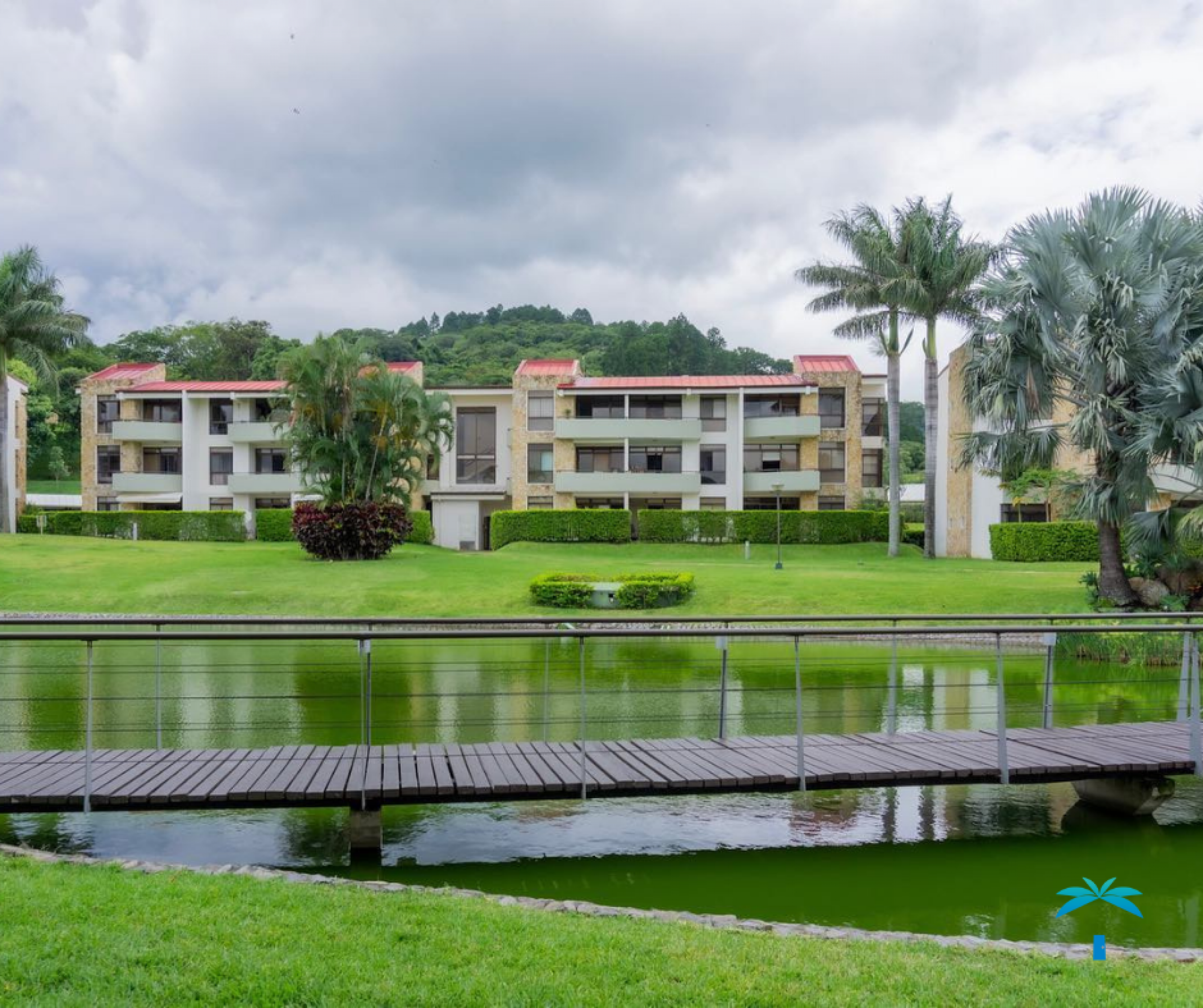 Apartment for Sale in Avalon Country - 2nd Floor with Mountain View