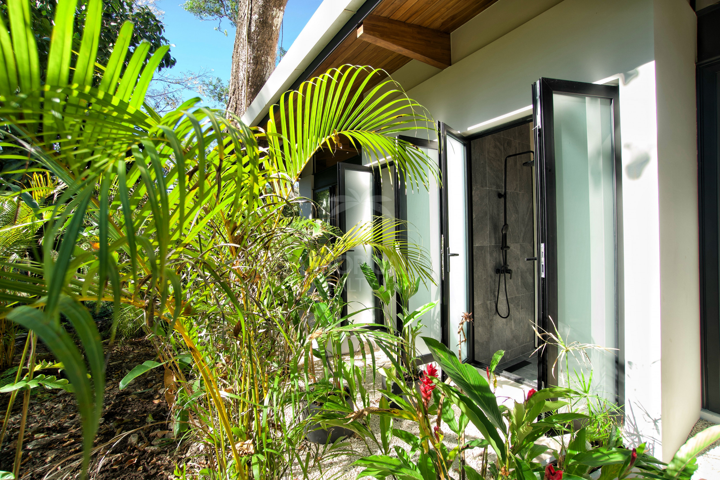 Luxury Ocean View Villa in Santa Teresa – 7,204 m² of Privacy & Nature