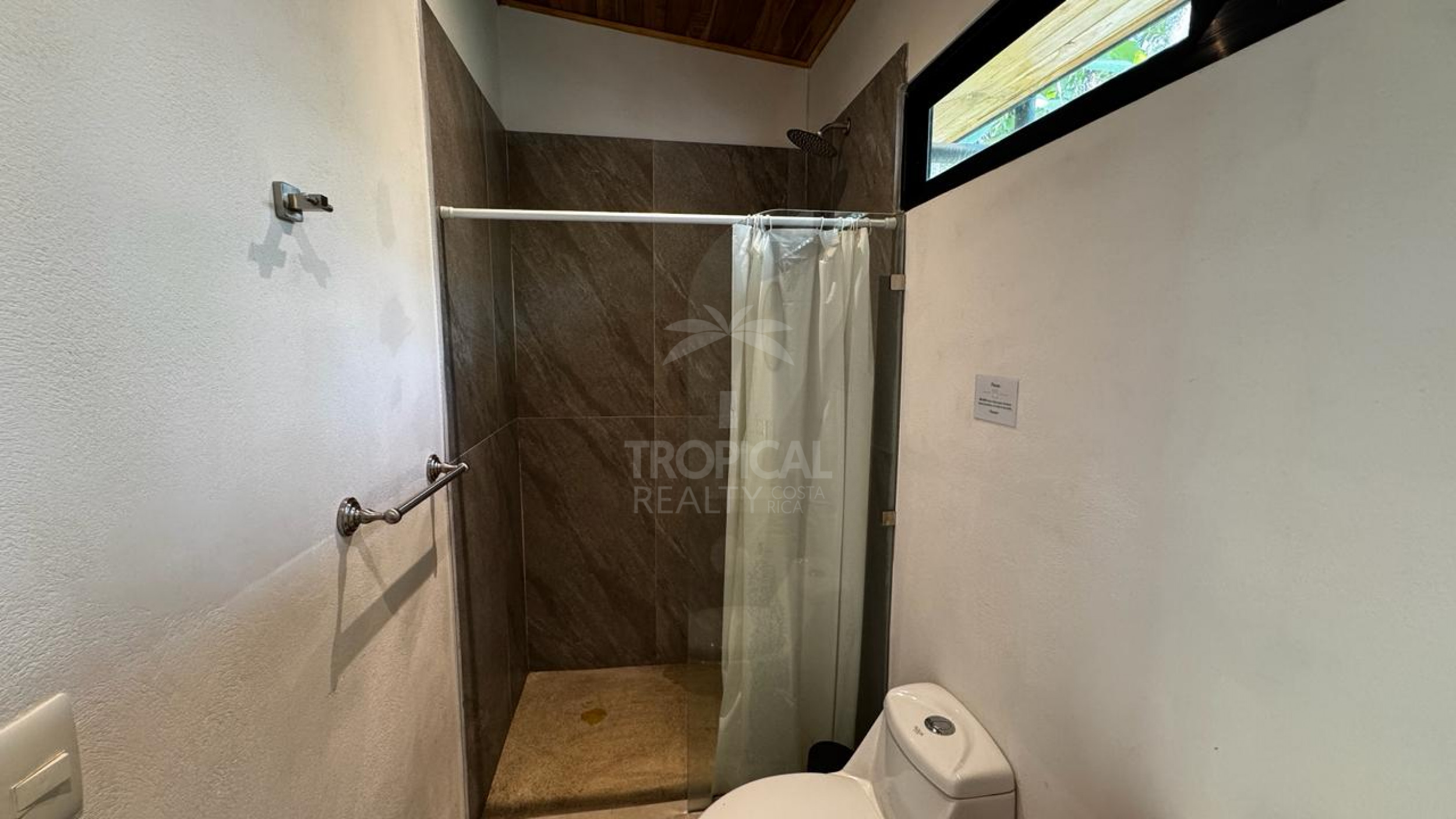 Charming One-Bedroom Home with Pool in Santiago – Just Minutes from Playa Hermosa