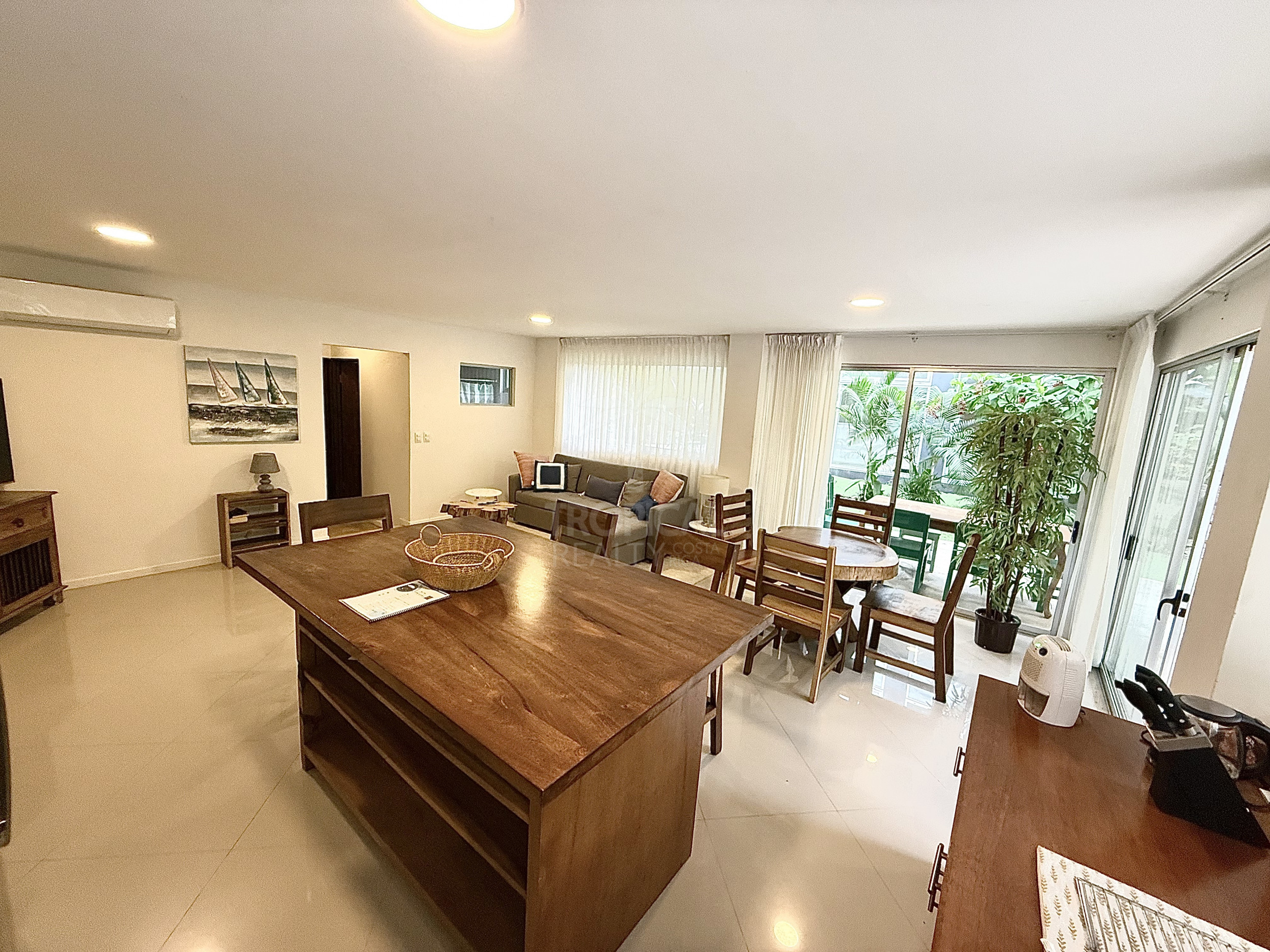 Apartment Near the Sea in Playa Potrero – rental with Utilities Included
