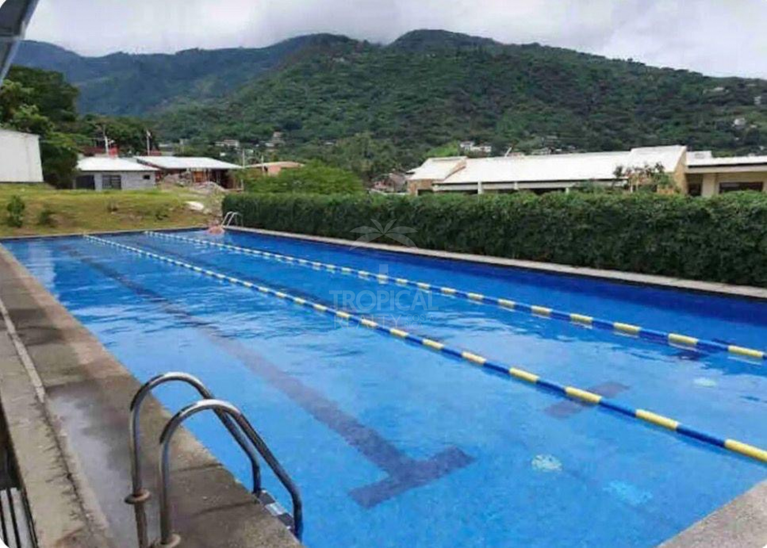 Condominio Avalon Country