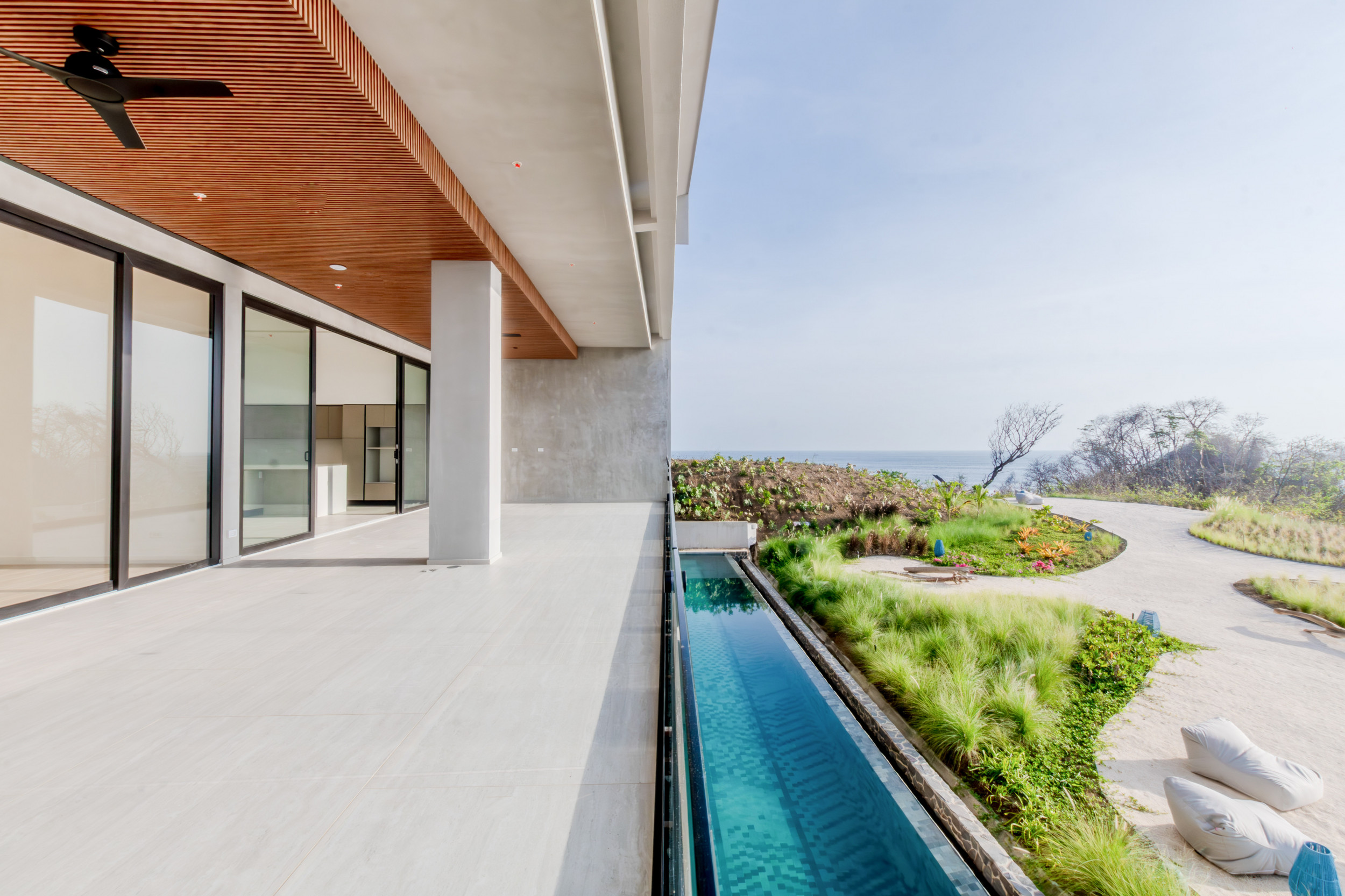 Luxurious Beachfront Apartment for Sale in Herradura, Puntarenas: Nerea Apartments
